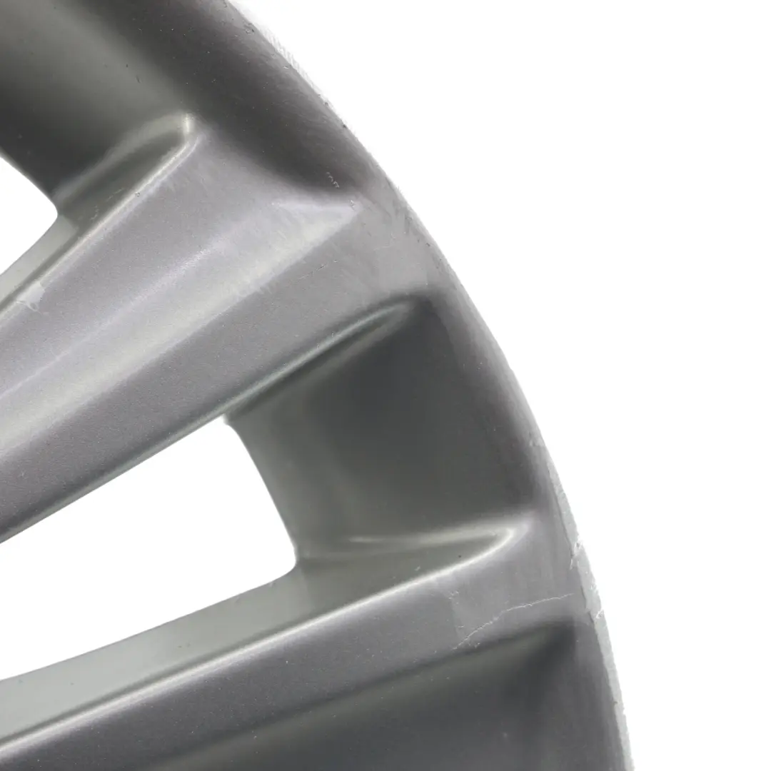 Llanta De Aleación De Plata 16 "7,5J ET:37 V Spoke 656 para BMW F30 F31 LCI con número de pieza 6866304 BMW F30 F31 LCI Llanta De Aleación De Plata 16 "7,5J ET:37 V Spoke 656 - SKU 6866304-5 - Número de pieza 6866304