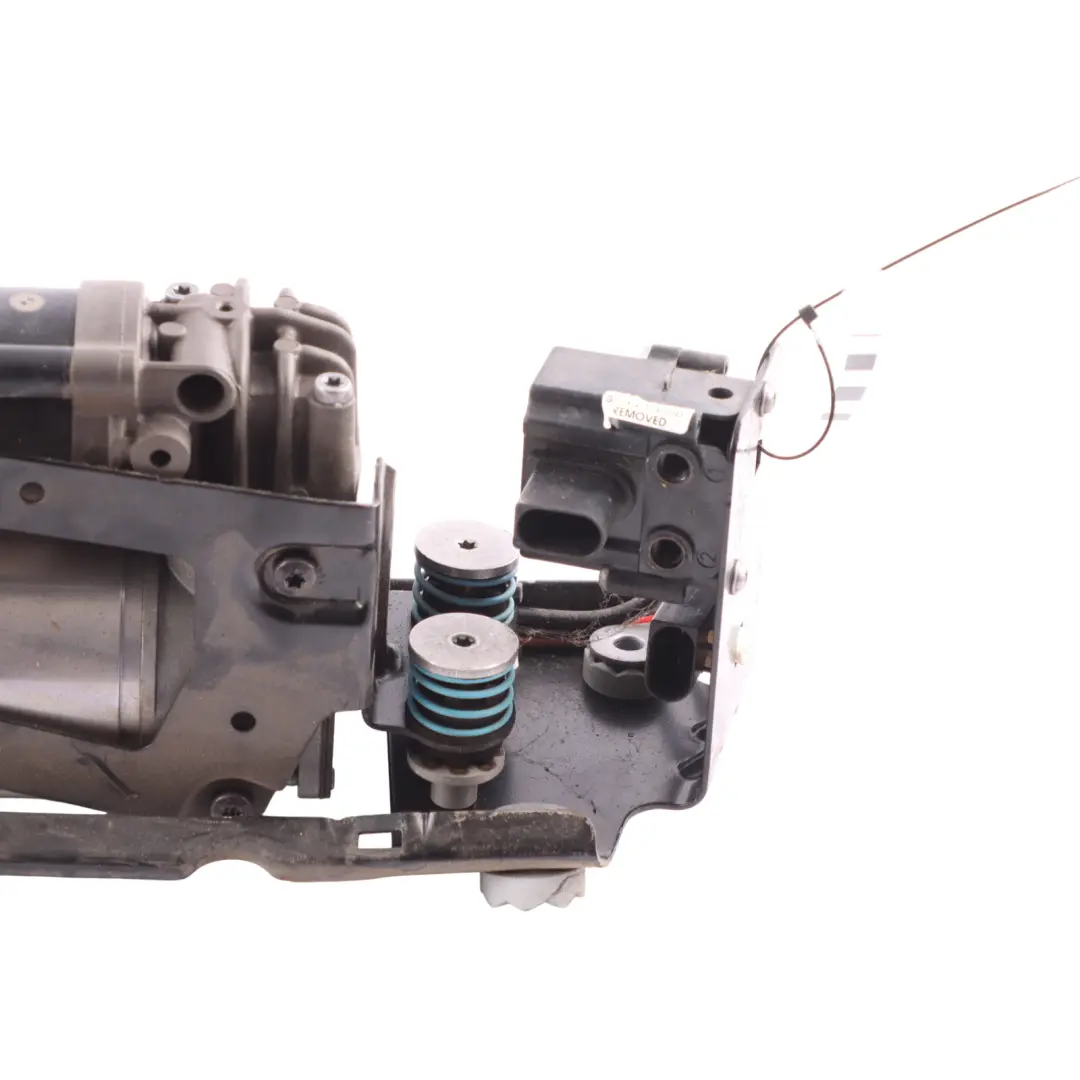 Supply Pump Motor Suspension Compressor System to BMW F01 F02 F07 F11 Air with Part number 6875176 BMW F01 F02 F07 F11 Air Supply Pump Motor Suspension Compressor System - SKU 6875176-5 - Part number 6875176