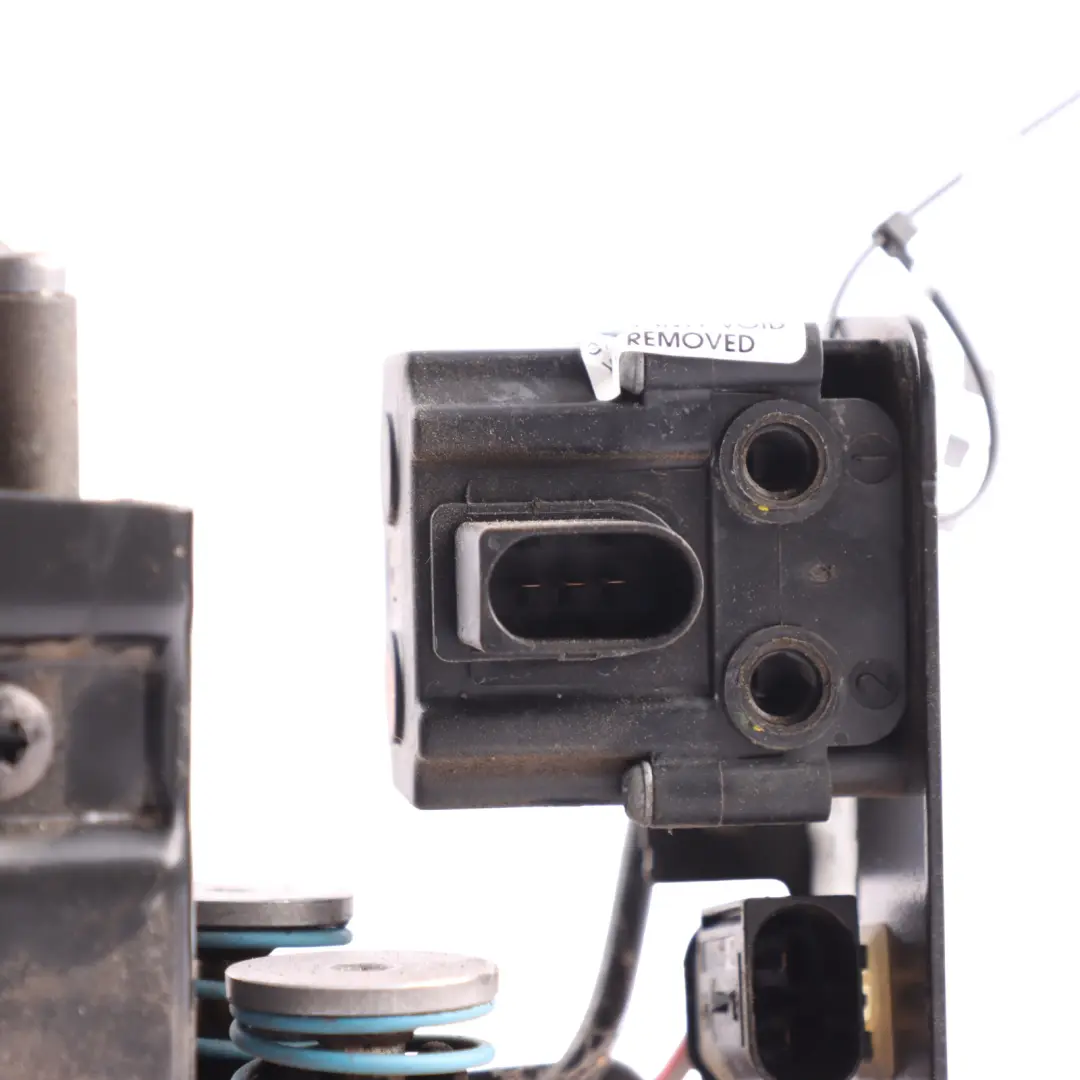 Supply Pump Motor Suspension Compressor System to BMW F01 F02 F07 F11 Air with Part number 6875176 BMW F01 F02 F07 F11 Air Supply Pump Motor Suspension Compressor System - SKU 6875176-5 - Part number 6875176