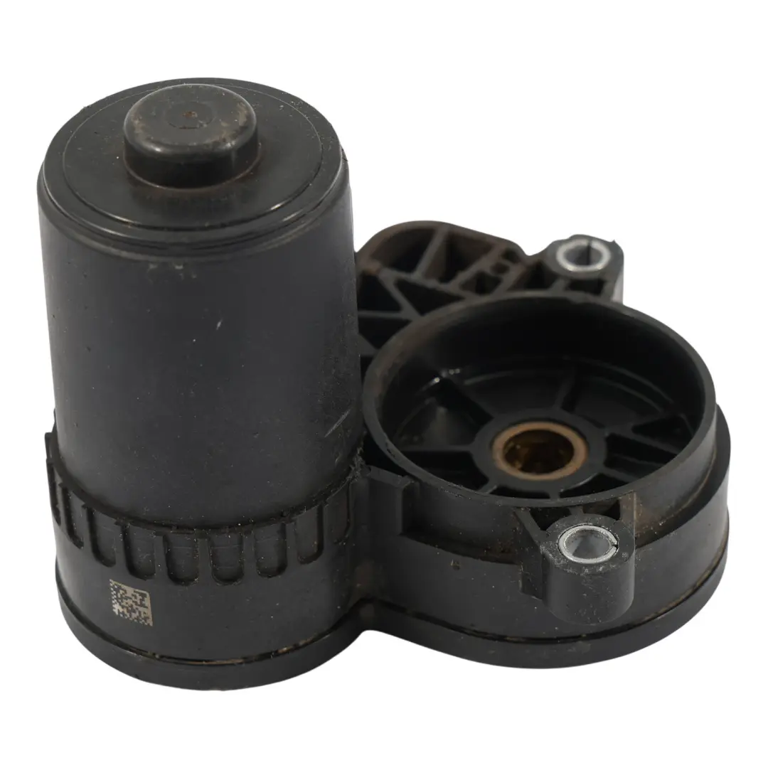 Siłownik Zacisku Hamulcowego EMF Tylny Prawy do BMW F40 F45 F46 X1 F48 o numerze 6883032 BMW F40 F45 F46 X1 F48 Siłownik Zacisku Hamulcowego EMF Tylny Prawy - SKU 6883032-1 - Numer Części 6883032