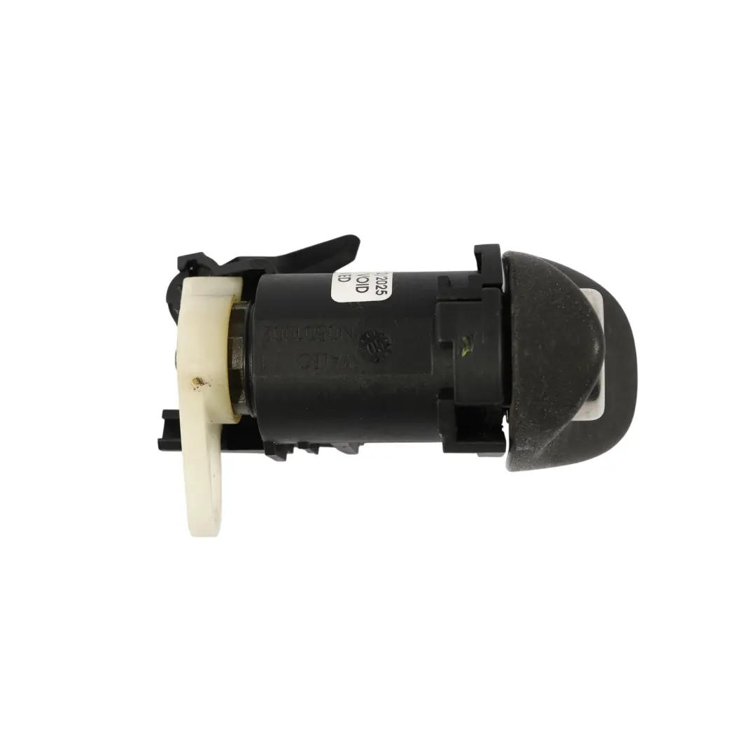 Toyota Yaris XP10 Couvercle Coffre Arrière Serrure Hayon Verrouillage - SKU 690900D020 - Numéro de pièce 690900D020