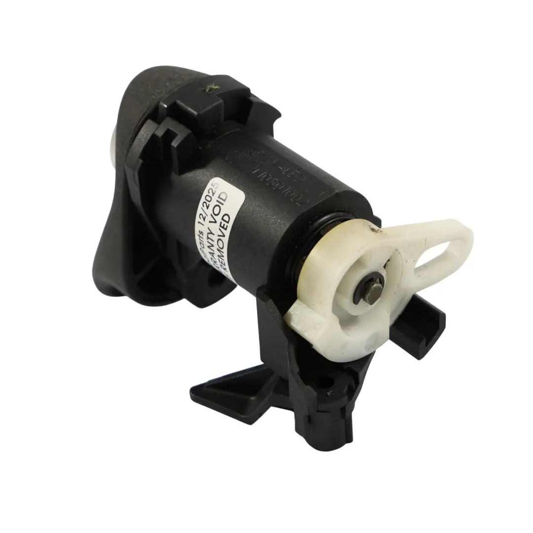 Toyota Yaris XP10 Couvercle Coffre Arrière Serrure Hayon Verrouillage - SKU 690900D020 - Numéro de pièce 690900D020