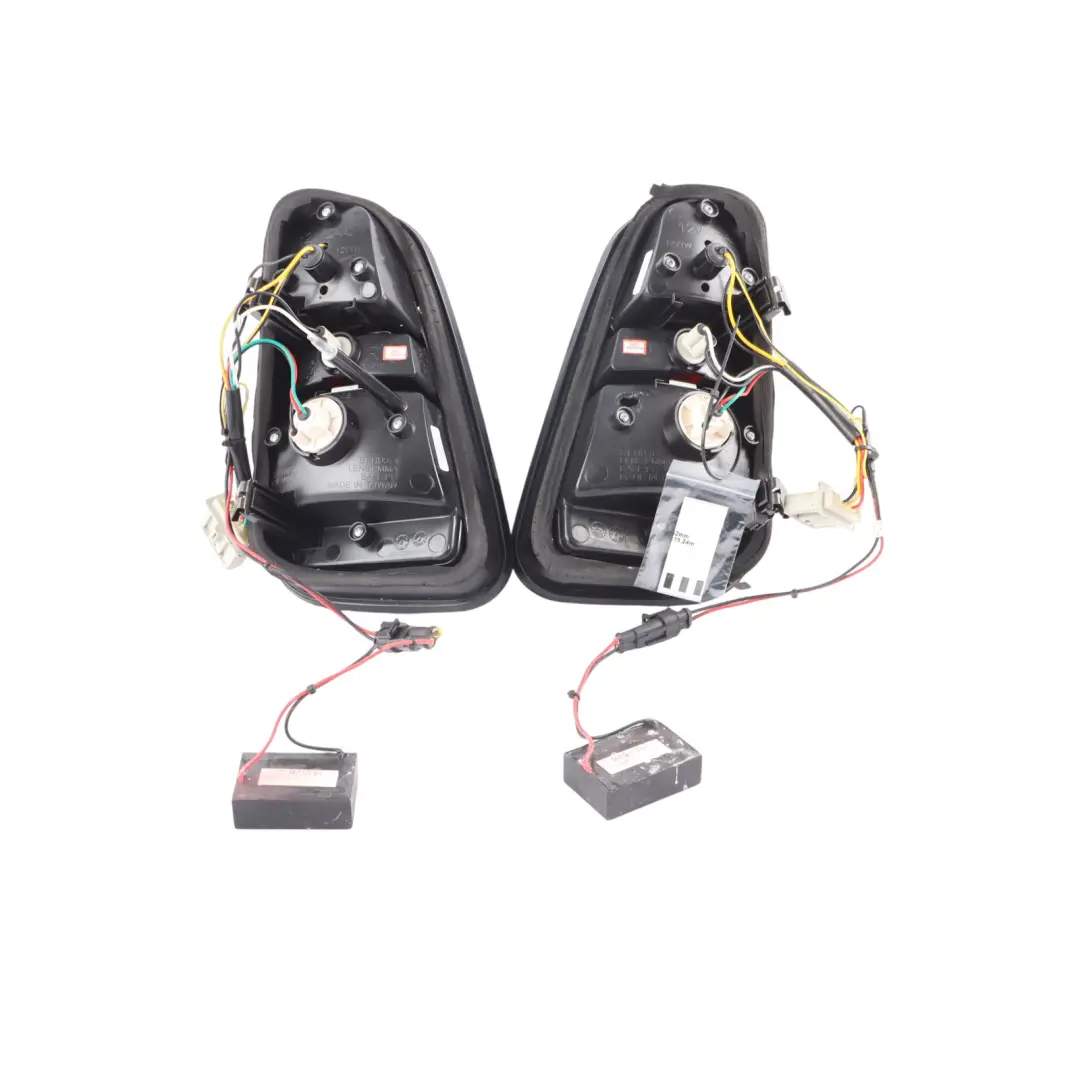 Mini R50 R52 R53 Rear Lamp Left Right N/O/S Set 6935783 6935784 TAIWAN - SKU 6935784-TAIWAN - Part number 6935784-TAIWAN