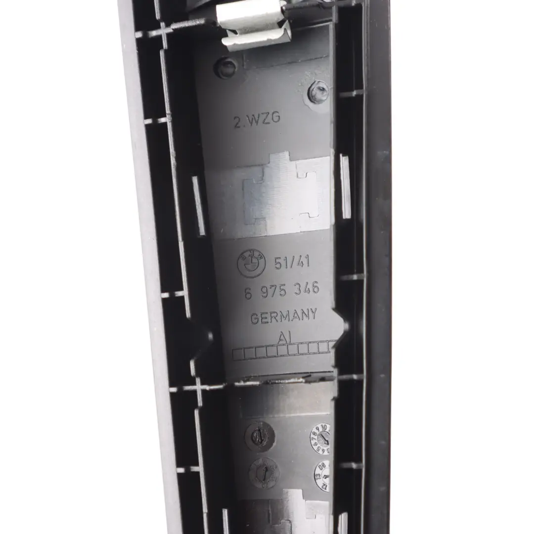 Interior Door Pull Handle Grab Trim Front Left N/S 6975346 to BMW E81 E82 E87 E88 with Part number 6975352 BMW E81 E82 E87 E88 Interior Door Pull Handle Grab Trim Front Left N/S 6975346 - SKU 6975352 - Part number 6975352