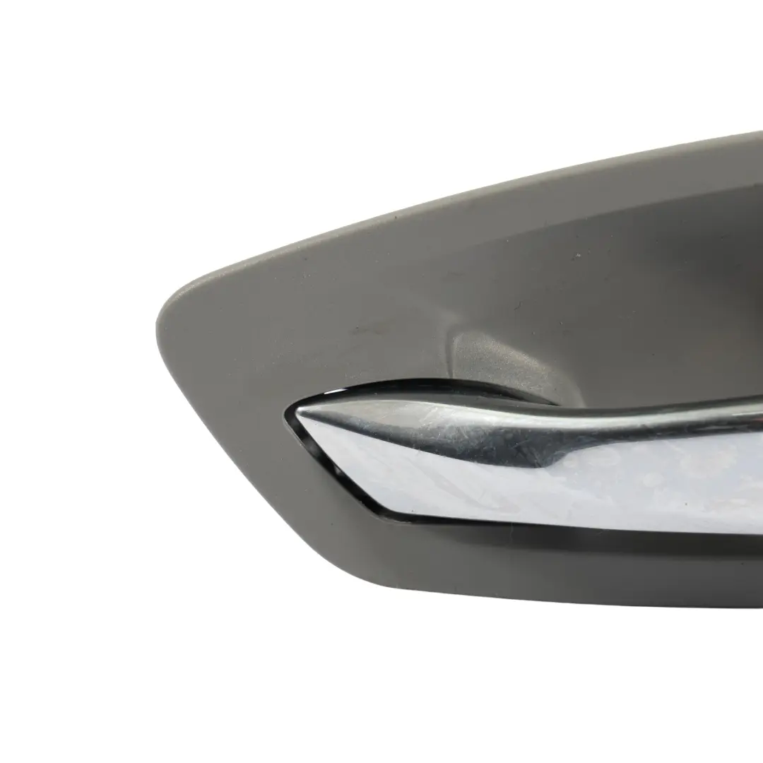 Maniglia Apriporta Interna Sinistra Grigio per BMW E92 E93 con numero di parte 6975493 BMW E92 E93 Maniglia Apriporta Interna Sinistra Grigio - SKU 6975497 - Numero di parte 6975493