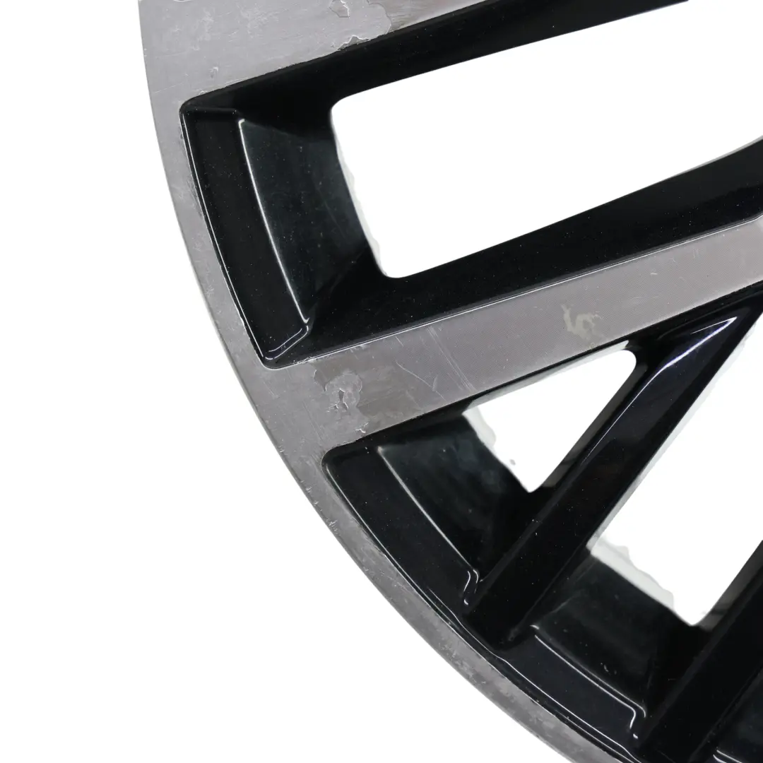 Jante Alliage Argentée 17" 7,5J ET:44 pour Volkswagen Polo GTI 6R à propos du numéro de pièce 6C0601025K Volkswagen Polo GTI 6R Jante Alliage Argentée 17" 7,5J ET:44 - SKU 6C0601025K-2 - Numéro de pièce 6C0601025K