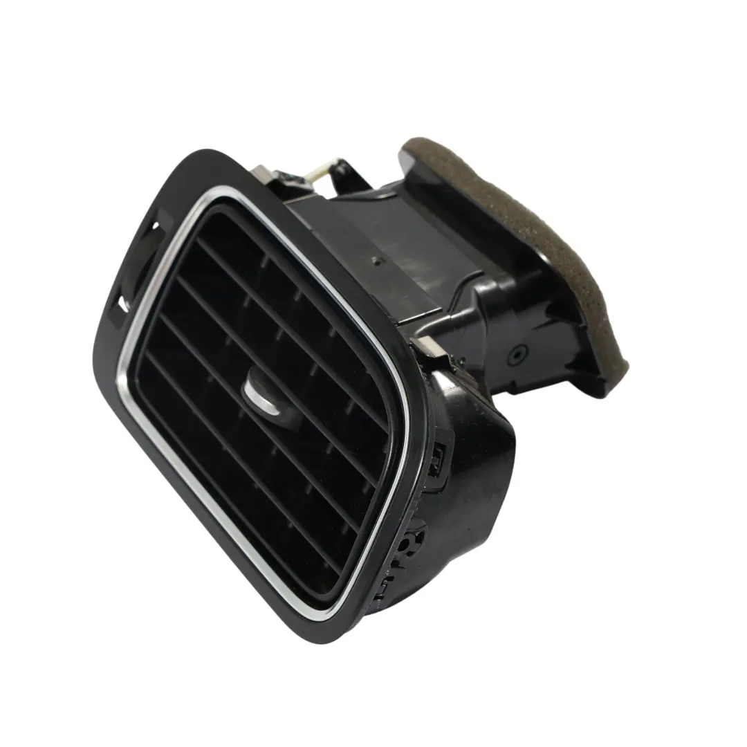 Kratka Panel Klimatyzacji Przód Prawo do VW Polo 6R o numerze 6C0819704A VW Polo 6R Kratka Panel Klimatyzacji Przód Prawo - SKU 6C0819704A-1 - Numer Części 6C0819704A