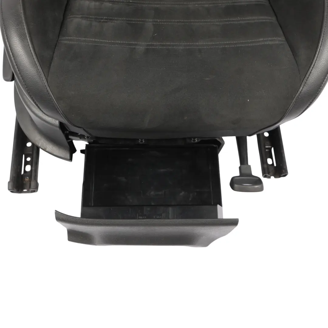 5D Front Seat Heated Sport Alcantara Leather Right O/S to Volkswagen Polo V with Part number 6C0881806H Volkswagen Polo V 5D Front Seat Heated Sport Alcantara Leather Right O/S - SKU 6C0881806H - Part number 6C0881806H