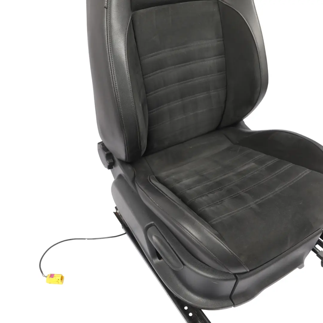 5D Front Seat Heated Sport Alcantara Leather Right O/S to Volkswagen Polo V with Part number 6C0881806H Volkswagen Polo V 5D Front Seat Heated Sport Alcantara Leather Right O/S - SKU 6C0881806H - Part number 6C0881806H