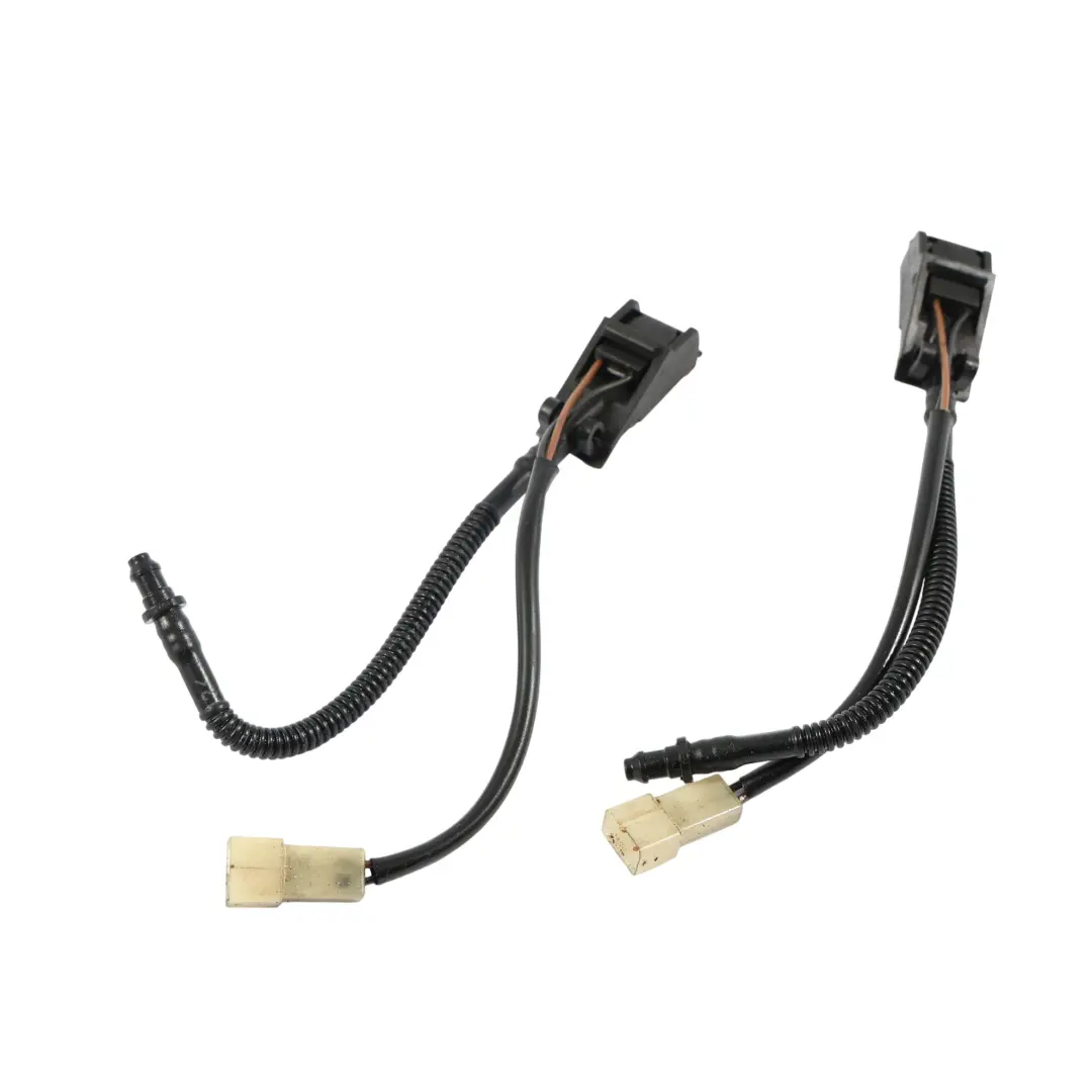 7L Dysze Spryskiwaczy Szyby Przedniej Zestaw do Volkswagen Touareg o numerze 6E0955986B Volkswagen Touareg 7L Dysze Spryskiwaczy Szyby Przedniej Zestaw - SKU 6E0955986B-1 - Numer Części 6E0955986B