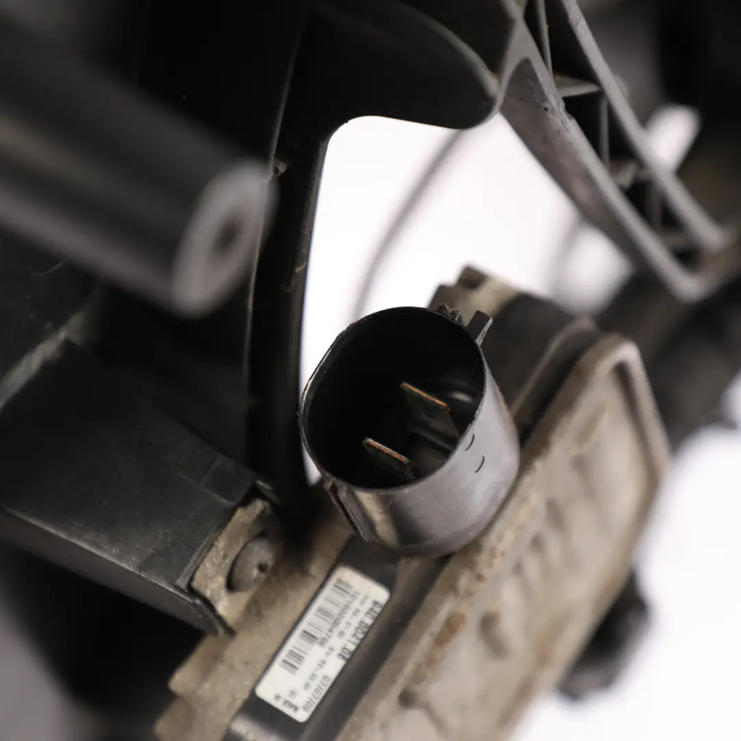 Mk4 Complete Cooling Radiator Fan Motor Shroud Blade to Ford Mondeo with Part number 6G91-8C607-GJ Ford Mondeo Mk4 Complete Cooling Radiator Fan Motor Shroud Blade - SKU 6G91-8C607-GJ - Part number 6G91-8C607-GJ