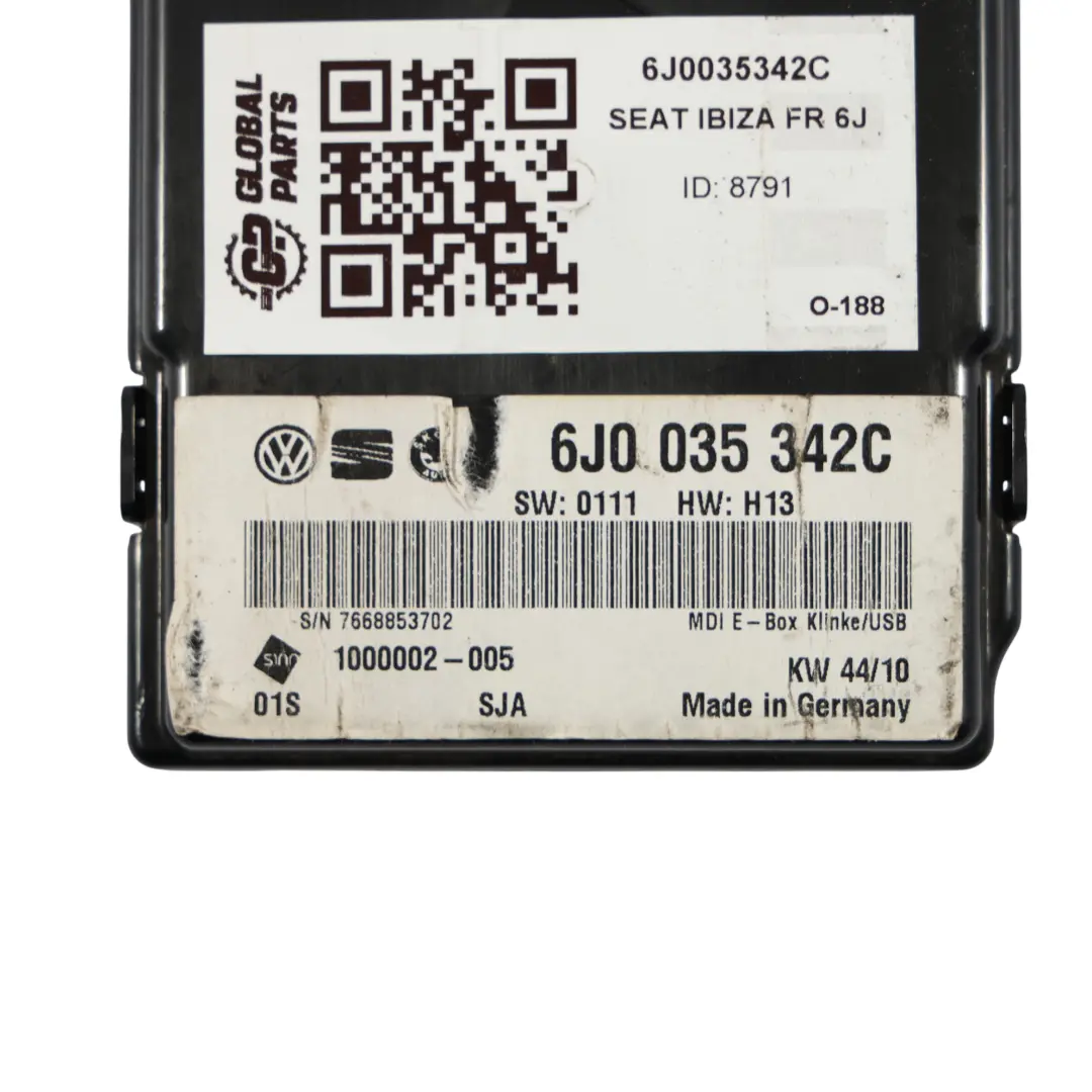 6J Moduł Gniazdo USB Czytnik Interfejs do Seat Ibiza FR o numerze 6J0035342C Seat Ibiza FR 6J Moduł Gniazdo USB Czytnik Interfejs - SKU 6J0035342C - Numer Części 6J0035342C