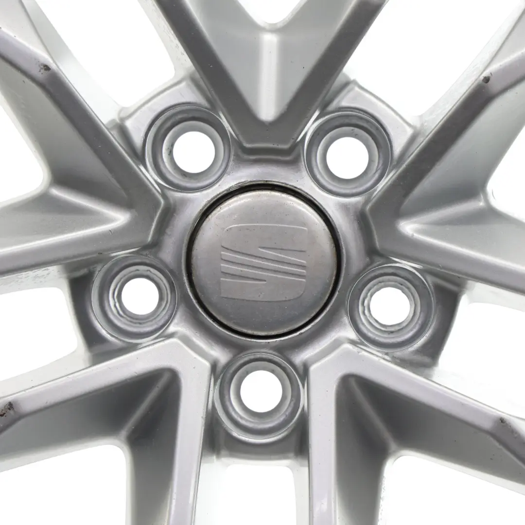 Seat Ibiza Mk4 6J Felga Aluminiowa Srebrna 17" 7J ET:43 - SKU 6J0601025F-1 - Numer Części 6J0601025F
