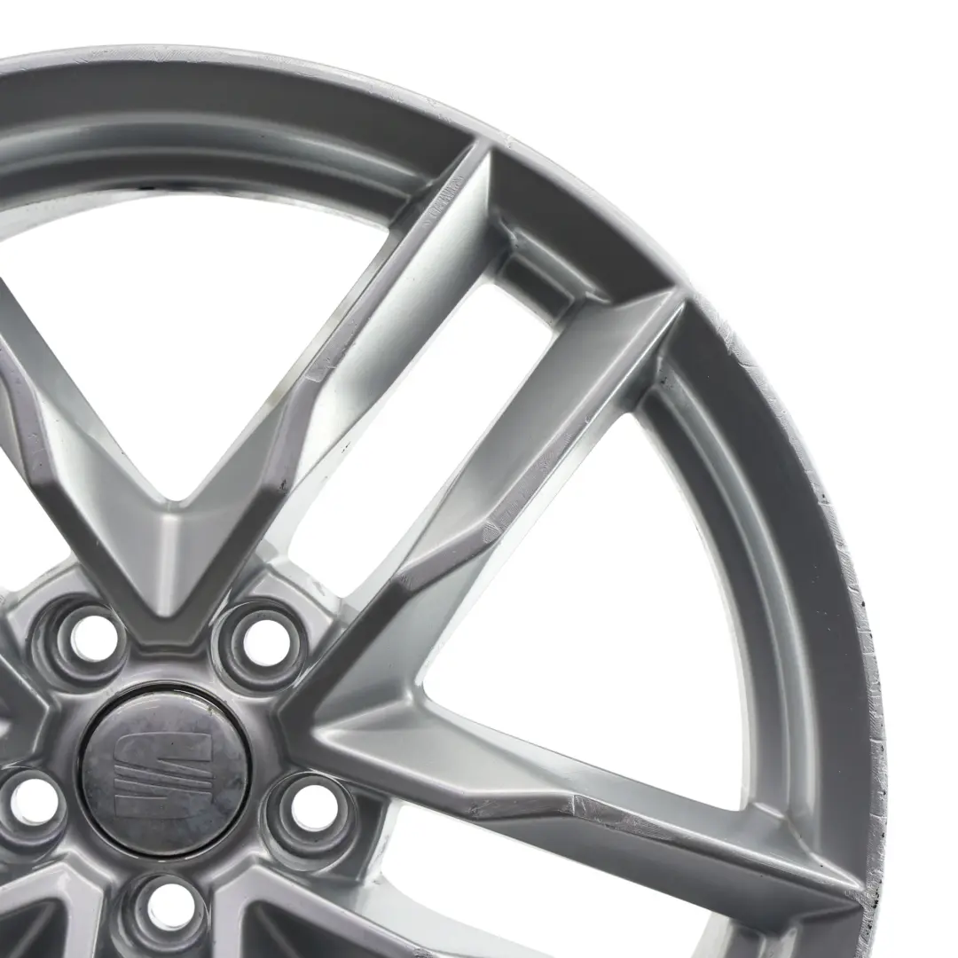 6J Leichtmetallfelge Silber 17" 7J ET:43 5 Doppelspeichen für Seat Ibiza mit Teilenummer 6J0601025F Seat Ibiza 6J Leichtmetallfelge Silber 17" 7J ET:43 5 Doppelspeichen - SKU 6J0601025F-2 - Teilenummer 6J0601025F