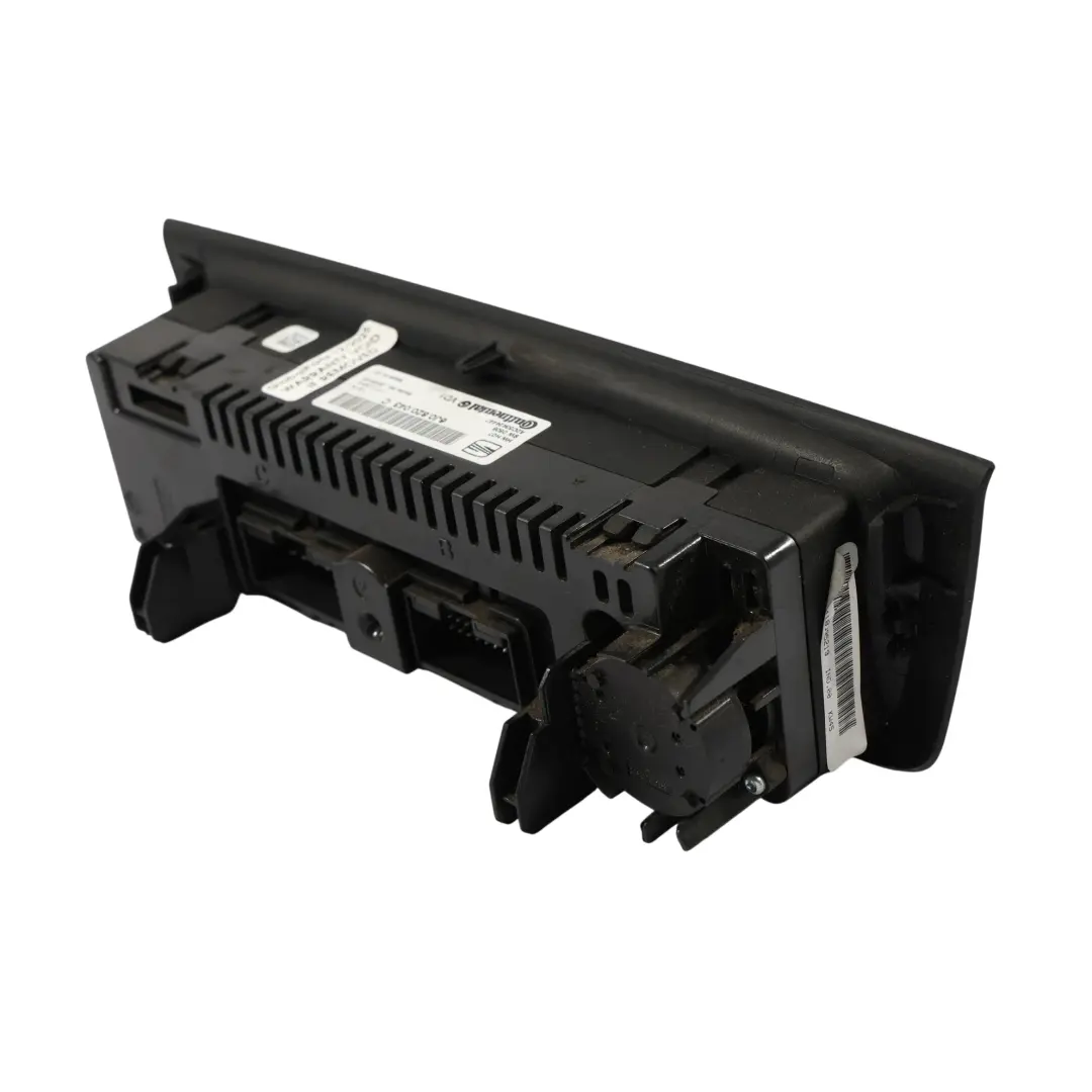 Seat Ibiza 6J MK4 A/C Panel Nawiewu Klimatyzacji - SKU 6J0820043C - Numer Części 6J0820043C