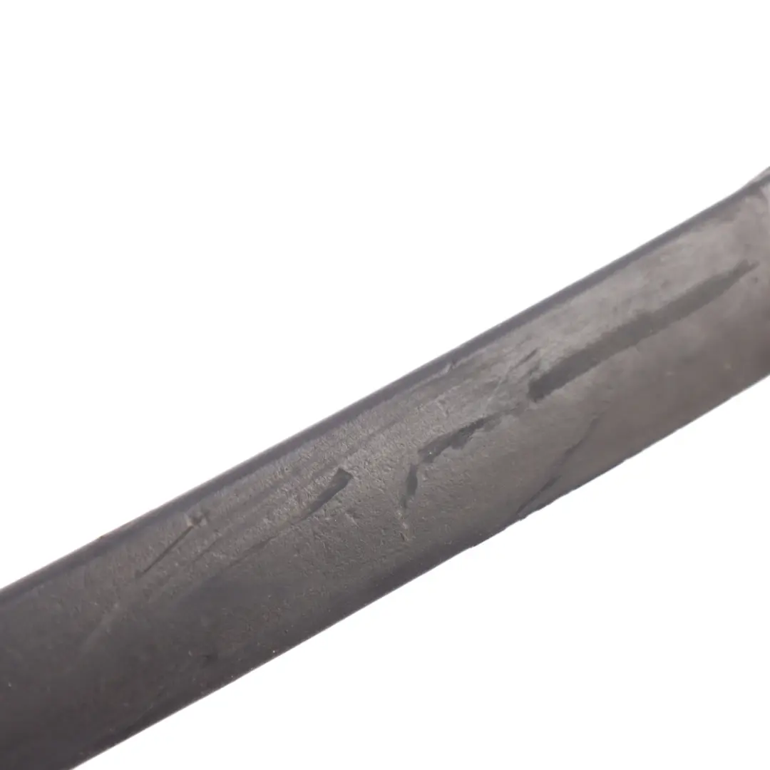 Mk4 6J Listwa Szyby Czołowej Przednia Prawa do Seat Ibiza o numerze 6J0854320A Seat Ibiza Mk4 6J Listwa Szyby Czołowej Przednia Prawa - SKU 6J0854320A - Numer Części 6J0854320A