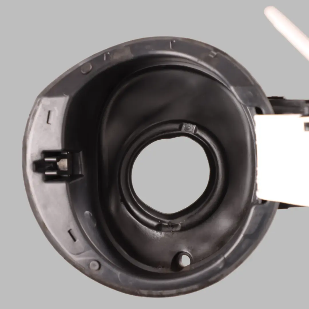 Seat Ibiza 6J Tankklappe Tankdeckel Abdeckung Blende Candy Weiß B9A - SKU 6J3809905D-CAN - Teilenummer 6J3809905D