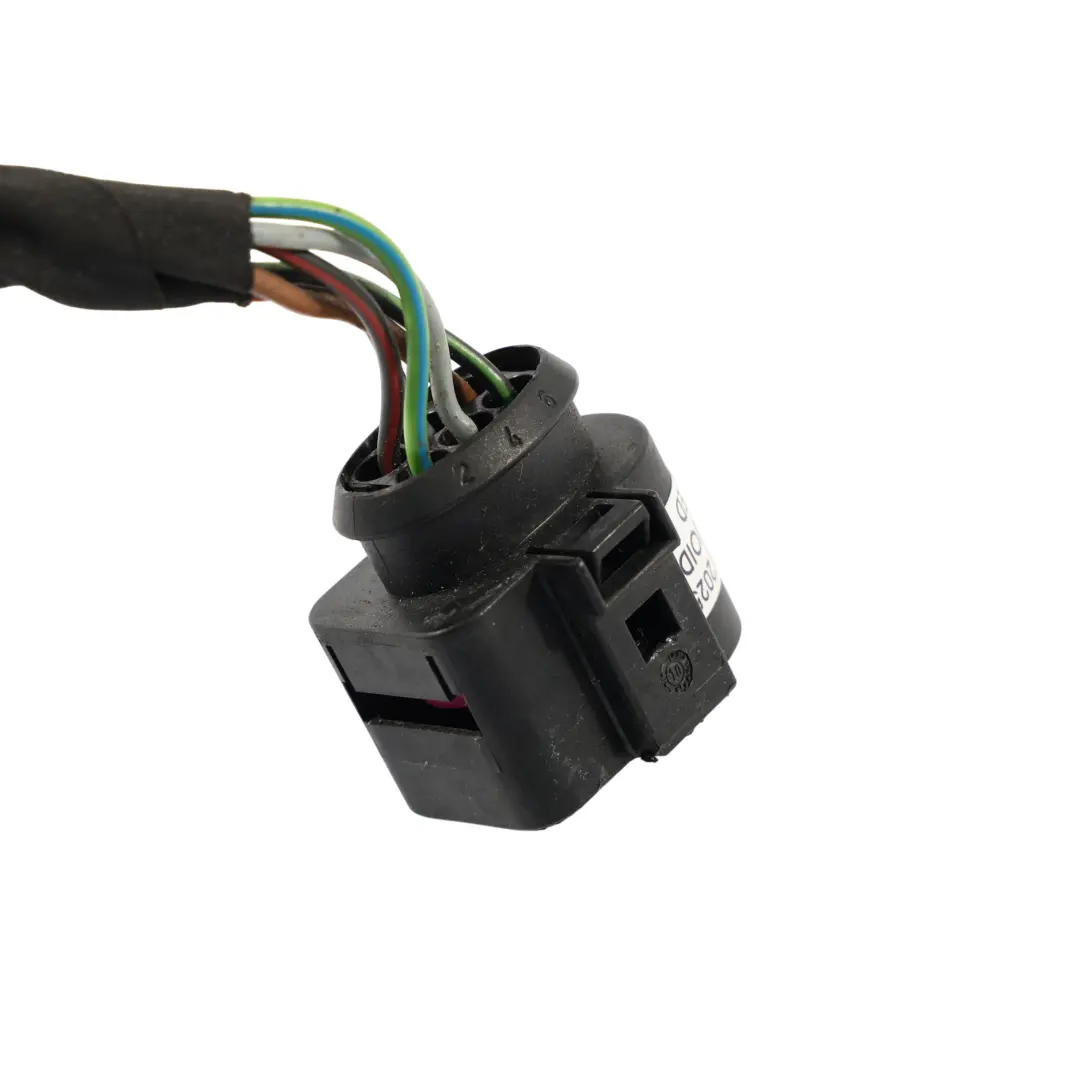 Seat Ibiza 4 Fanalino Di Coda Presa Di Corrente Posteriore Destra - SKU 6J4945096H-1 - Numero di parte 6J4945096H