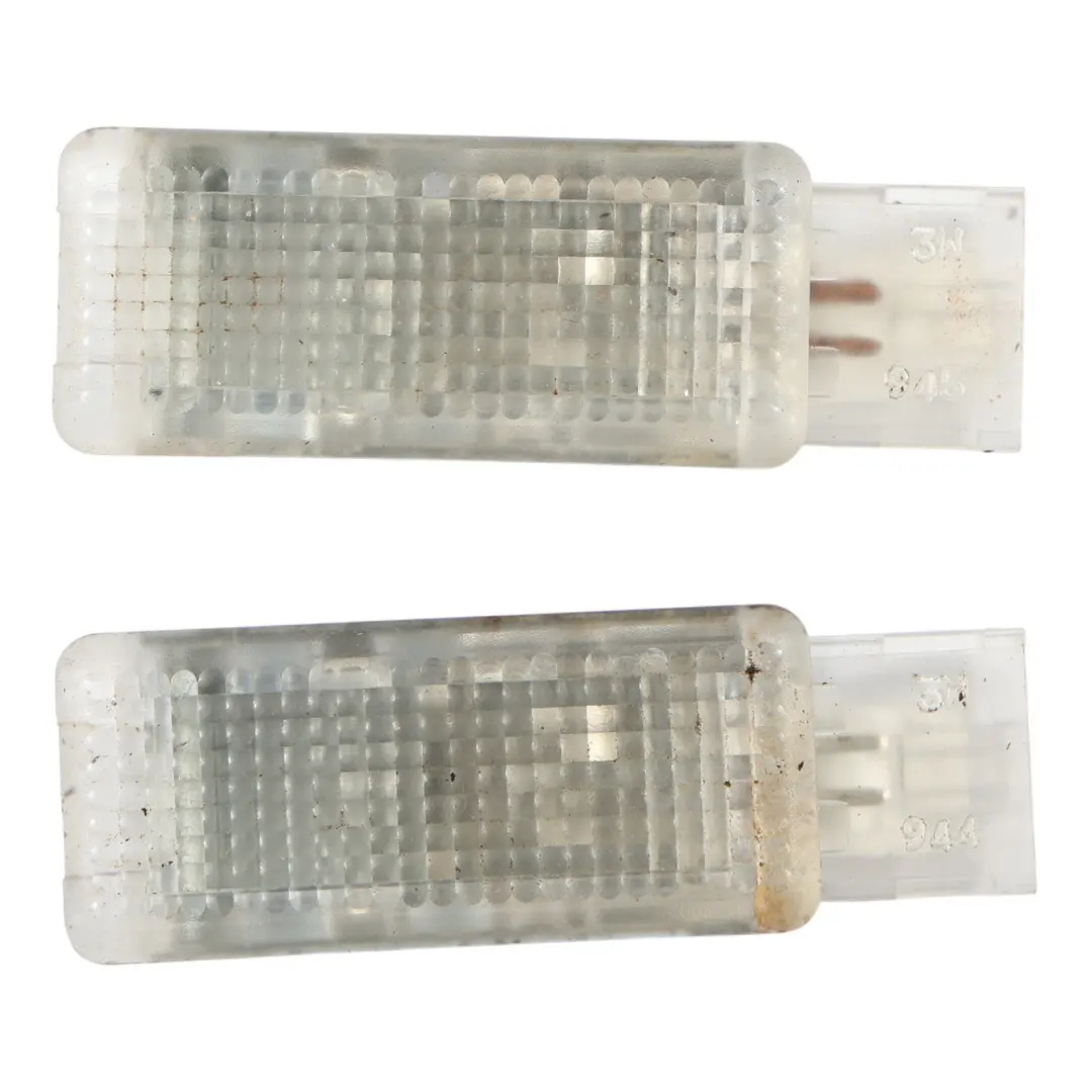 VW Golf Mk5 Audi A3 8P Wewnętrzna Lampka Drzwi Zestaw X2 - SKU 6L0947565-2 - Numer Części 6L0947565