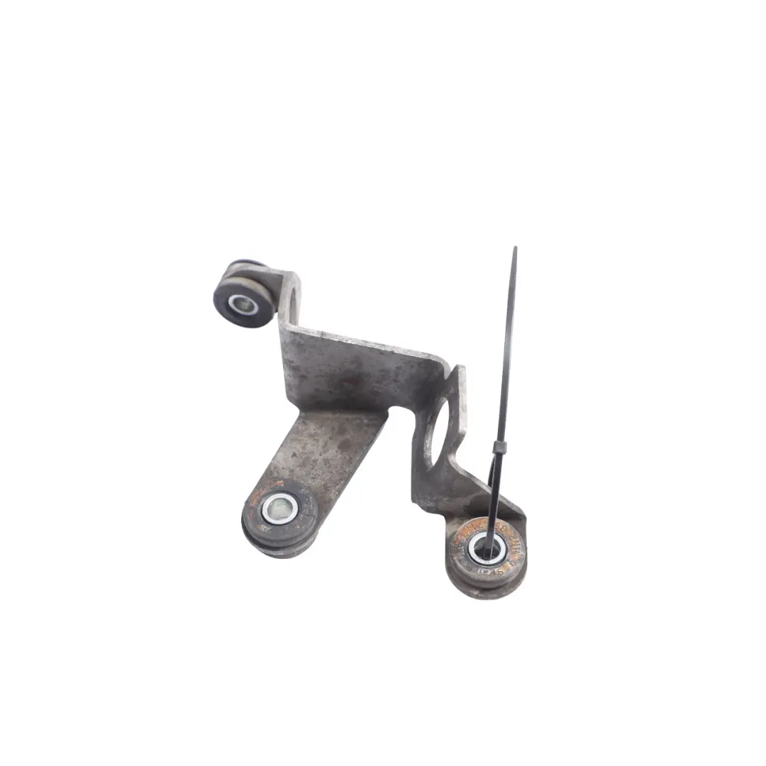 Seat Audi A1 8X Ibiza 6J Supporto Staffa Leveraggio Cambio - SKU 6Q0711789D - Numero di parte 6Q0711789D