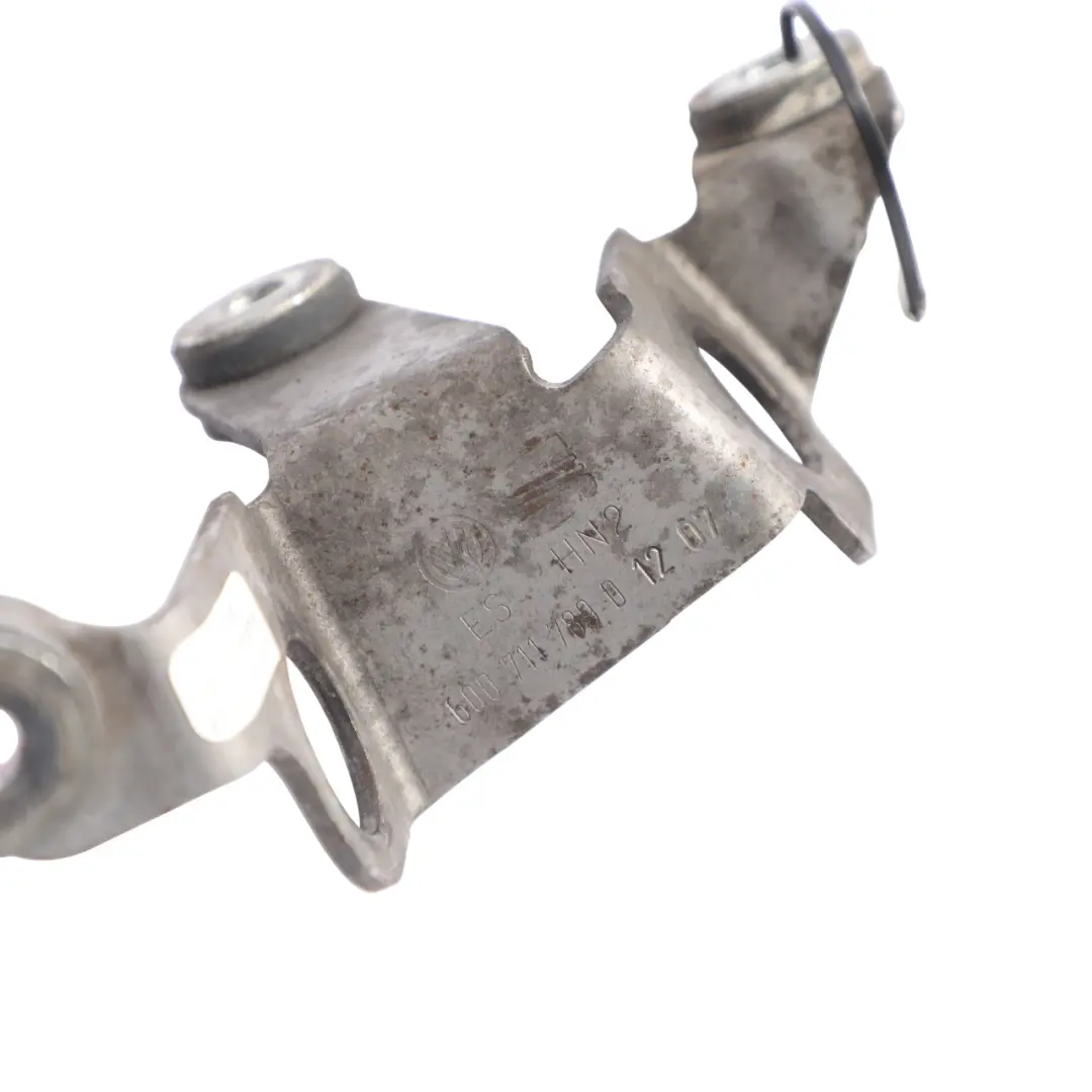 6J Gearbox Linkage Support Holder Bracket to Audi A1 8X Seat Ibiza with Part number 6Q0711789D Audi A1 8X Seat Ibiza 6J Gearbox Linkage Support Holder Bracket - SKU 6Q0711789D - Part number 6Q0711789D