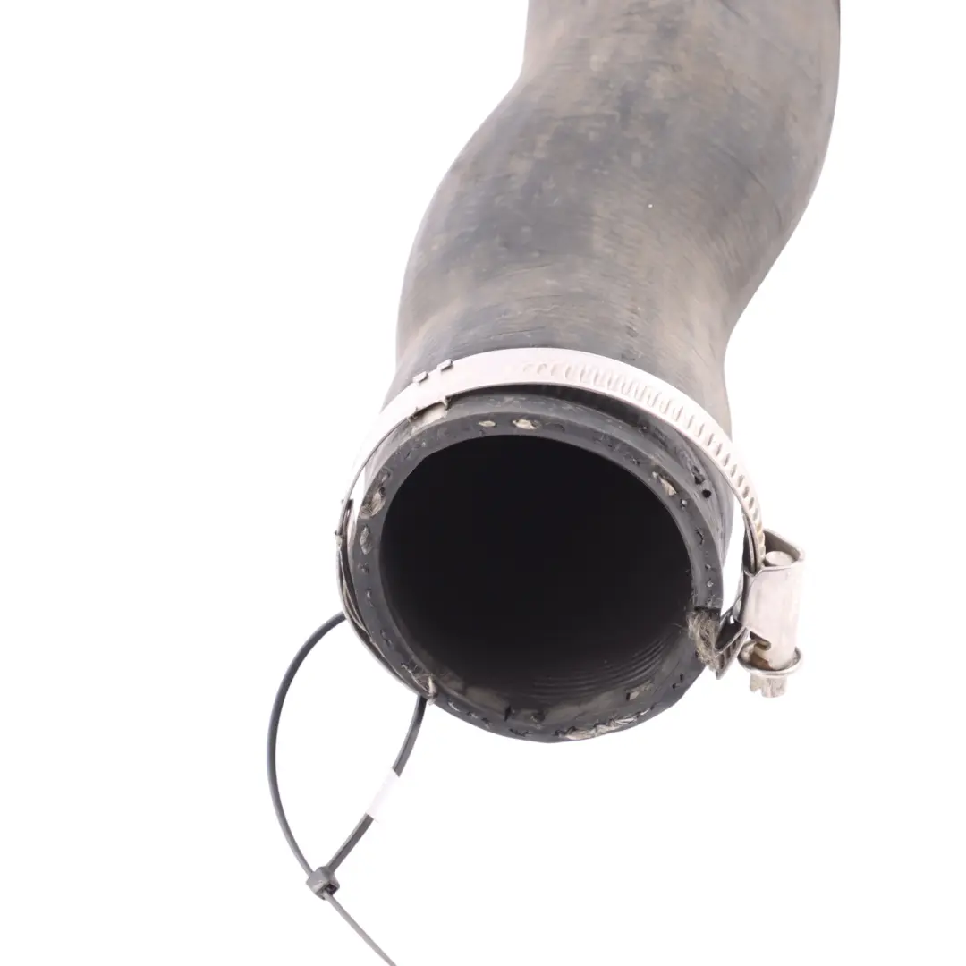 6J Przewód Ciśnieniowy Intercoolera Turbiny Diesel do Seat Ibiza o numerze 6R0145832C Seat Ibiza 6J Przewód Ciśnieniowy Intercoolera Turbiny Diesel - SKU 6R0145832C - Numer Części 6R0145832C