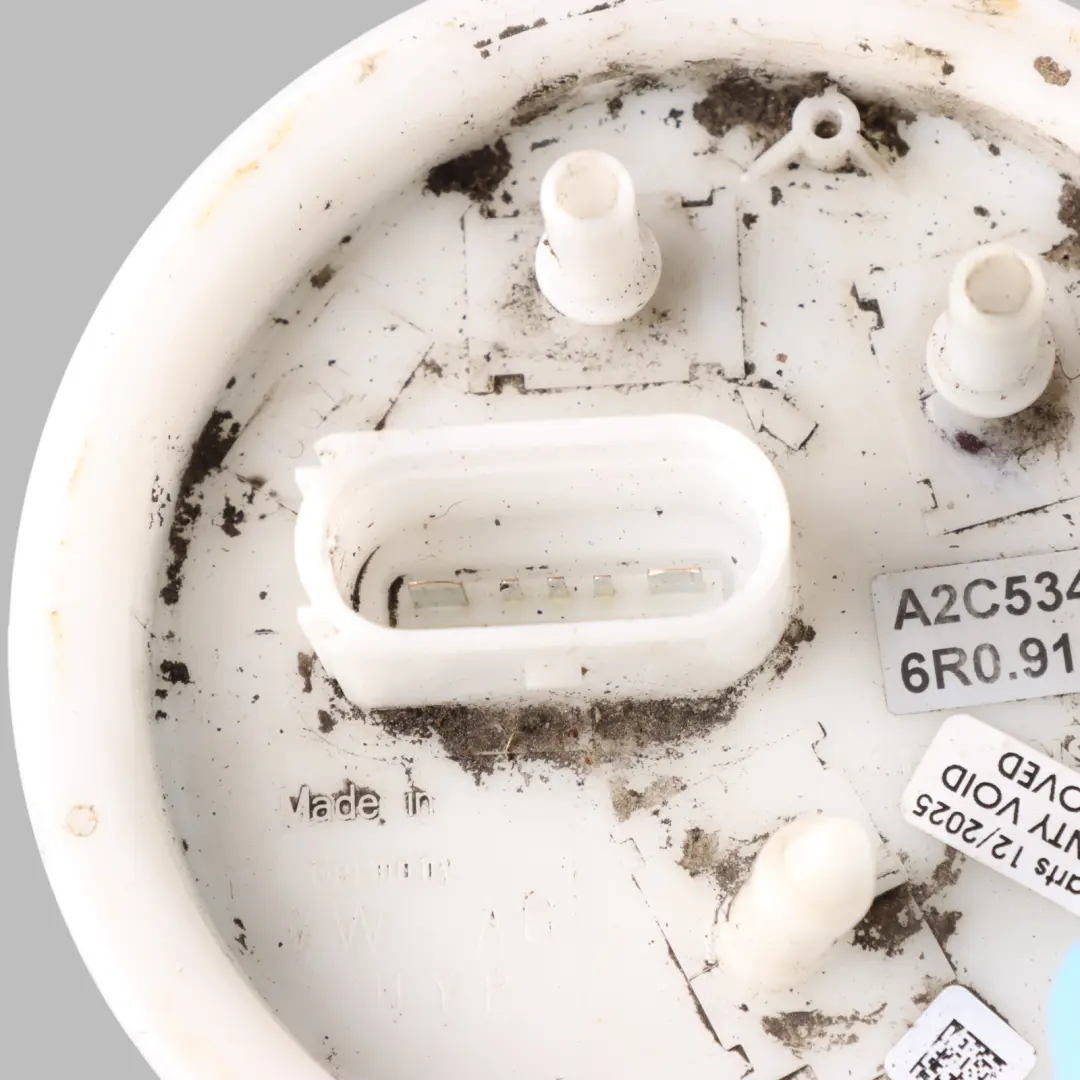 MK5 Kraftstoff Sensor Pumpe Benzin für Volkswagen Polo mit Teilenummer 6R0919051F Volkswagen Polo MK5 Kraftstoff Sensor Pumpe Benzin - SKU 6R0919051F - Teilenummer 6R0919051F