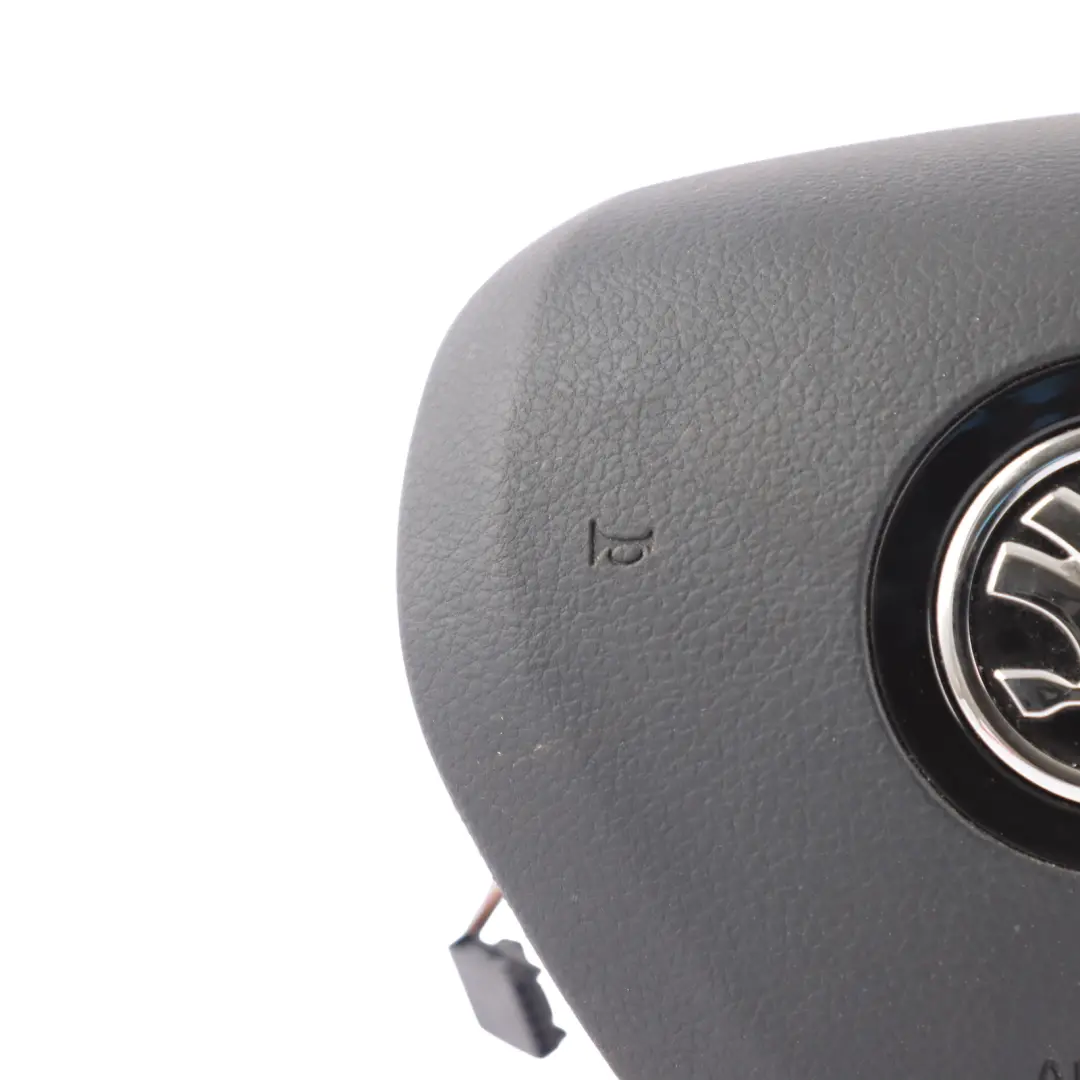 Steering Wheel Air Module Driver's Side to Skoda Octavia 5E with Part number 6V0880201R Skoda Octavia 5E Steering Wheel Air Module Driver's Side - SKU 6V0880201R - Part number 6V0880201R