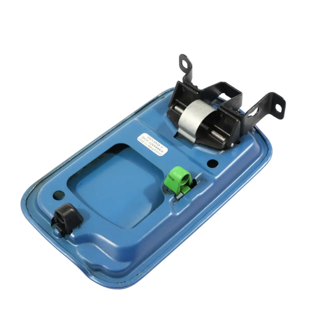 Riempimento Sportello Carburante Coperchio Estoril Blue - 335 per BMW X5 E53 con numero di parte 7001027 BMW X5 E53 Riempimento Sportello Carburante Coperchio Estoril Blue - 335 - SKU 7001027-EST - Numero di parte 7001027