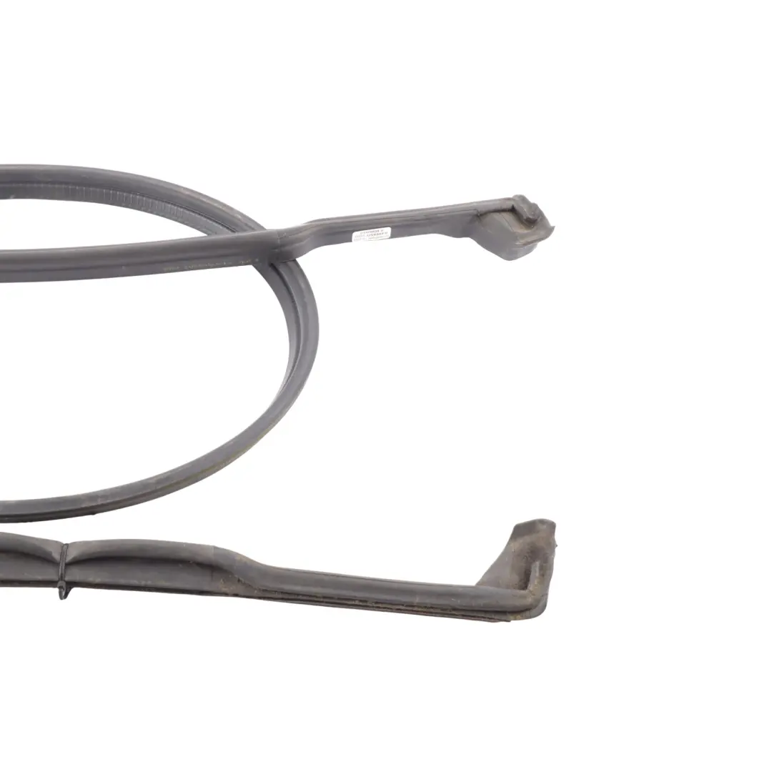 Folding Top Flap Sealing Seal Convertible Roof Rubber Gasket to BMW E64 with Part number 7046400 BMW E64 Folding Top Flap Sealing Seal Convertible Roof Rubber Gasket - SKU 7046400 - Part number 7046400