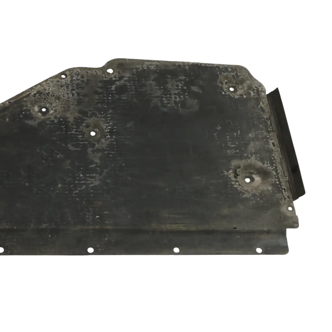 Tapa De proteccion lateral derecha para BMW E81 E82 E87 LCi con número de pieza 7059390 BMW E81 E82 E87 LCi Tapa De proteccion lateral derecha - SKU 7059390-1 - Número de pieza 7059390