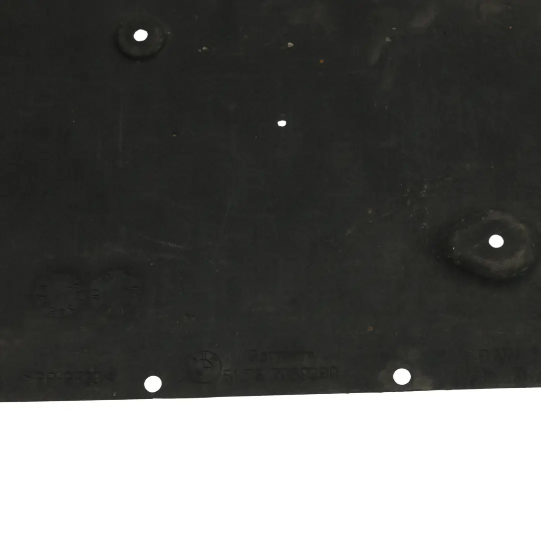 Protezione Sottoscocca Pannello Lato Dx per BMW E81 E82 E87 E87N LCI con numero di parte 7059390 BMW E81 E82 E87 E87N LCI Protezione Sottoscocca Pannello Lato Dx - SKU 7059390-1 - Numero di parte 7059390