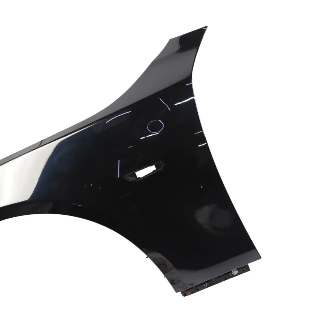 Side Panel Front Left N/S Wing Fender Carbonschwarz Black - 416 to BMW E60 E61 with Part number 7111429 BMW E60 E61 Side Panel Front Left N/S Wing Fender Carbonschwarz Black - 416 - SKU 7111429-CAR1 - Part number 7111429