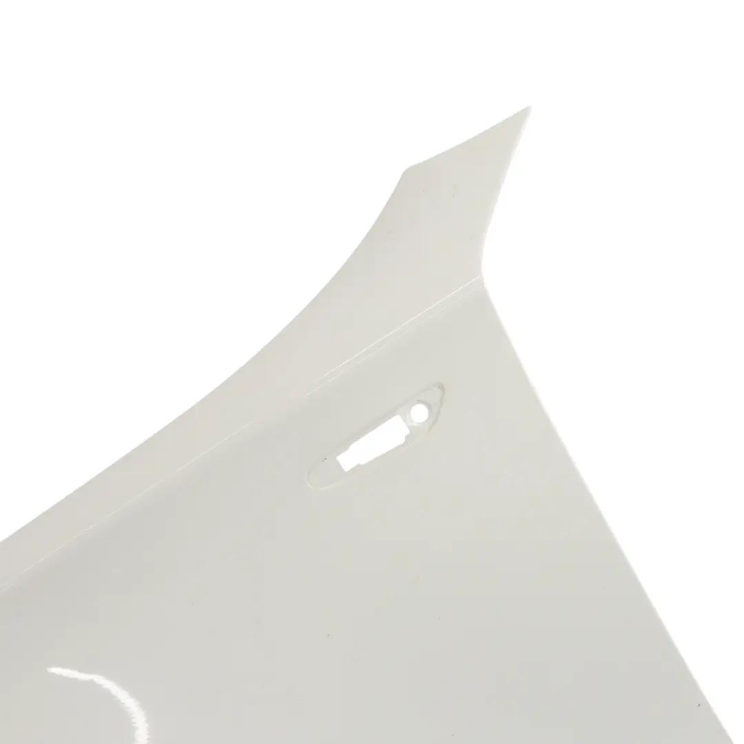 BMW E81 E87 Seitenteil Kotflügel vorne links Alpinweiss Alpine Weiss 300 - SKU 7133227-AW2 - Teilenummer 7133227