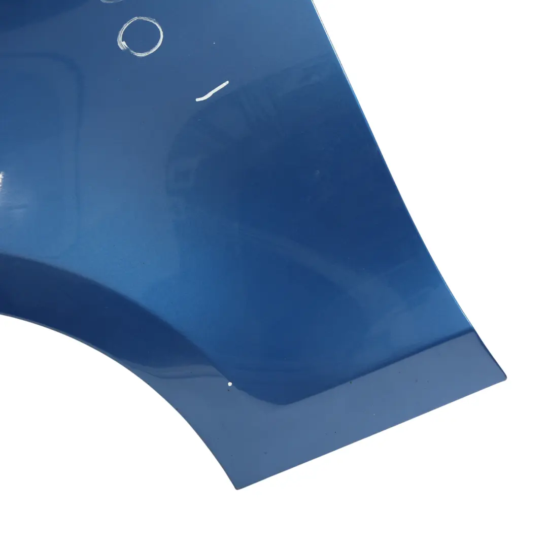 Panel Lateral Guardabarros Delantero Izquierdo Sydneyblau - A19 para BMW E81 E87 con número de pieza 7133227 BMW E81 E87 Panel Lateral Guardabarros Delantero Izquierdo Sydneyblau - A19 - SKU 7133227-SYD - Número de pieza 7133227