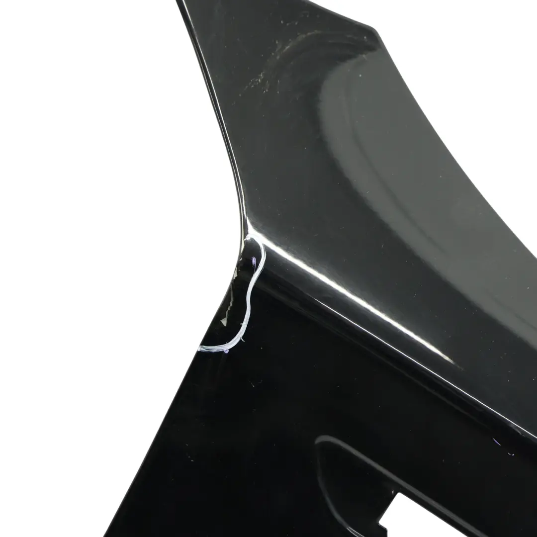 Panneau Laterale Avant Droit Garde-Boue Schwarz Noir 2 - 668 pour BMW E81 E82 E87 E88 à propos du numéro de pièce 7133228 BMW E81 E82 E87 E88 Panneau Laterale Avant Droit Garde-Boue Schwarz Noir 2 - 668 - SKU 7133228-SCH2 - Numéro de pièce 7133228