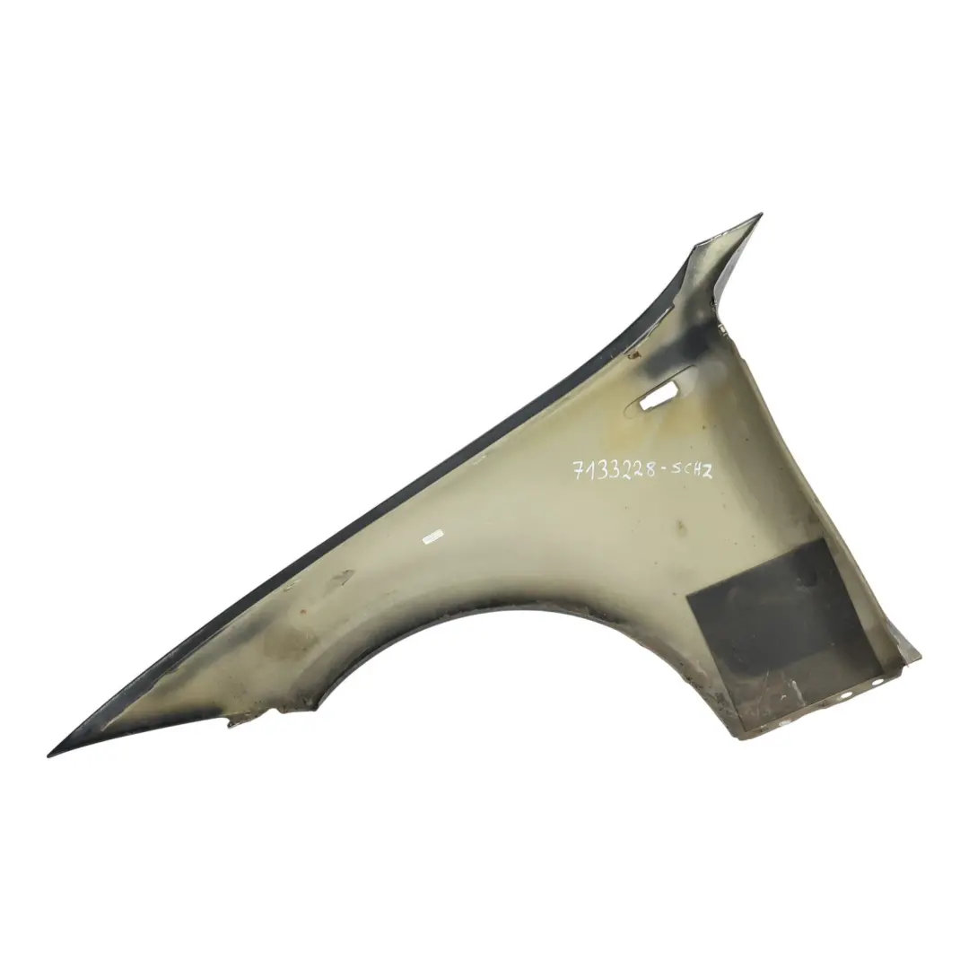 BMW E81 E82 E87 E88 Pannello Laterale Anteriore Destro Parafango Nero 2 - 668 - SKU 7133228-SCH2 - Numero di parte 7133228