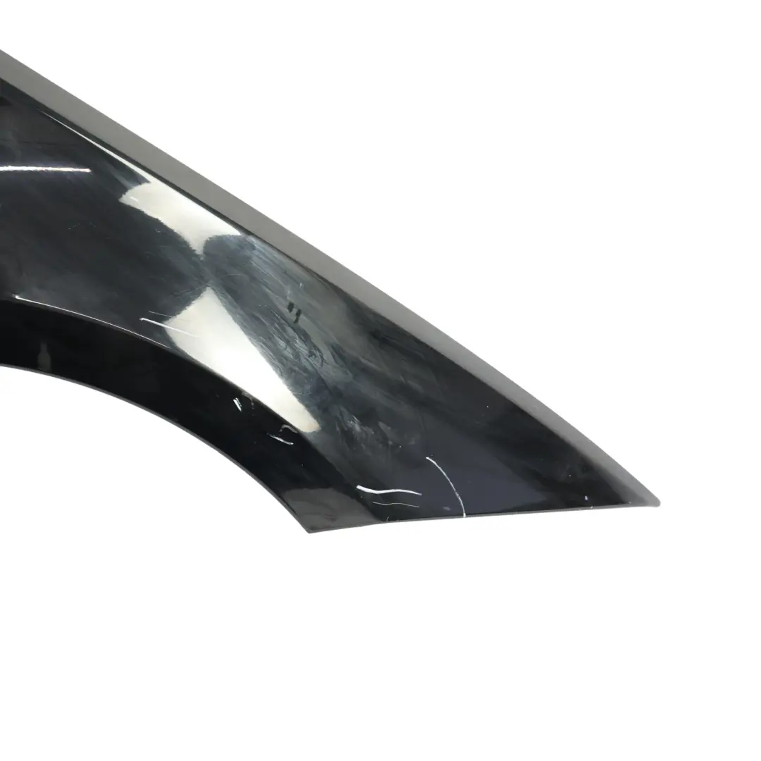 Panneau Laterale Avant Droit Garde-Boue Schwarz Noir 2 - 668 pour BMW E81 E82 E87 E88 à propos du numéro de pièce 7133228 BMW E81 E82 E87 E88 Panneau Laterale Avant Droit Garde-Boue Schwarz Noir 2 - 668 - SKU 7133228-SCH2 - Numéro de pièce 7133228