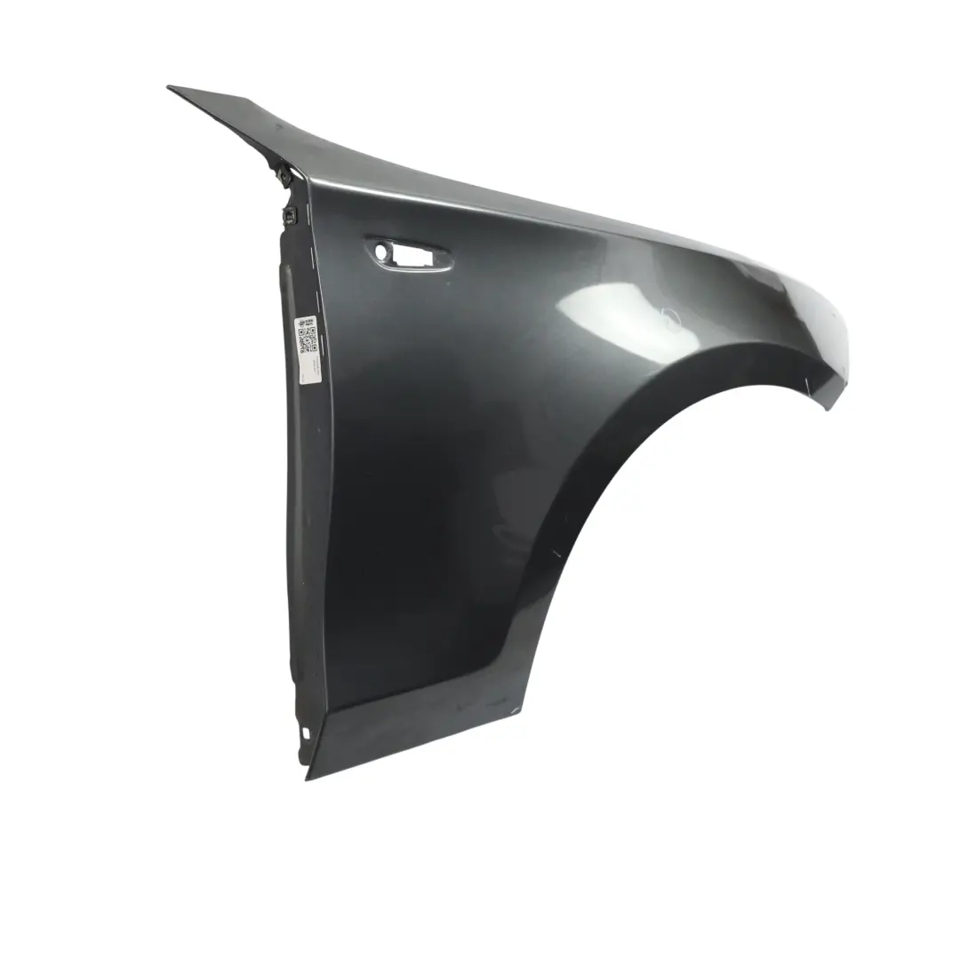 Panel lateral Guardabarros Wing Delantero Derecho Sparkling Graphite A22 para BMW E87 con número de pieza 7133228 BMW E87 Panel lateral Guardabarros Wing Delantero Derecho Sparkling Graphite A22 - SKU 7133228-SG1 - Número de pieza 7133228