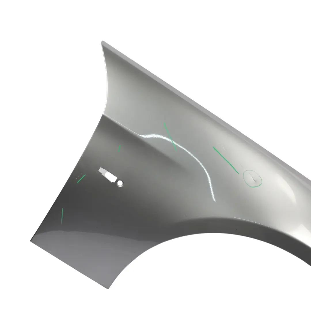 Aile du panneau latéral avant droit Spacegrau Space Grey A52 pour BMW E90 E91 à propos du numéro de pièce 7135680 BMW E90 E91 Aile du panneau latéral avant droit Spacegrau Space Grey A52 - SKU 7135680-SCG3 - Numéro de pièce 7135680