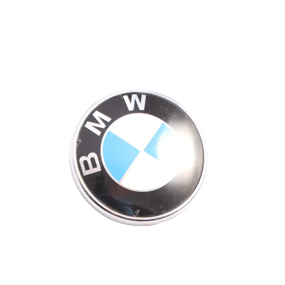Stivale posteriore Tronco Emblema Logo per BMW E93 LCI Cabrio con numero di parte 7146052 BMW E93 LCI Cabrio Stivale posteriore Tronco Emblema Logo - SKU 7146052-1 - Numero di parte 7146052