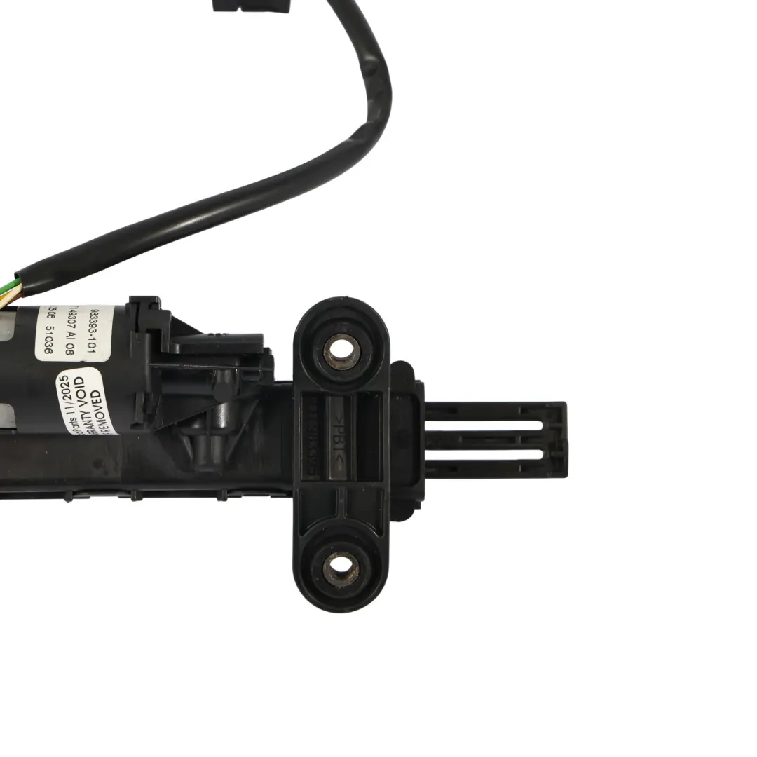 Seatbelt Handover Front Left N/S Seat Belt Hand Over Unit to BMW E92 with Part number 7149307 BMW E92 Seatbelt Handover Front Left N/S Seat Belt Hand Over Unit - SKU 7149307-1 - Part number 7149307