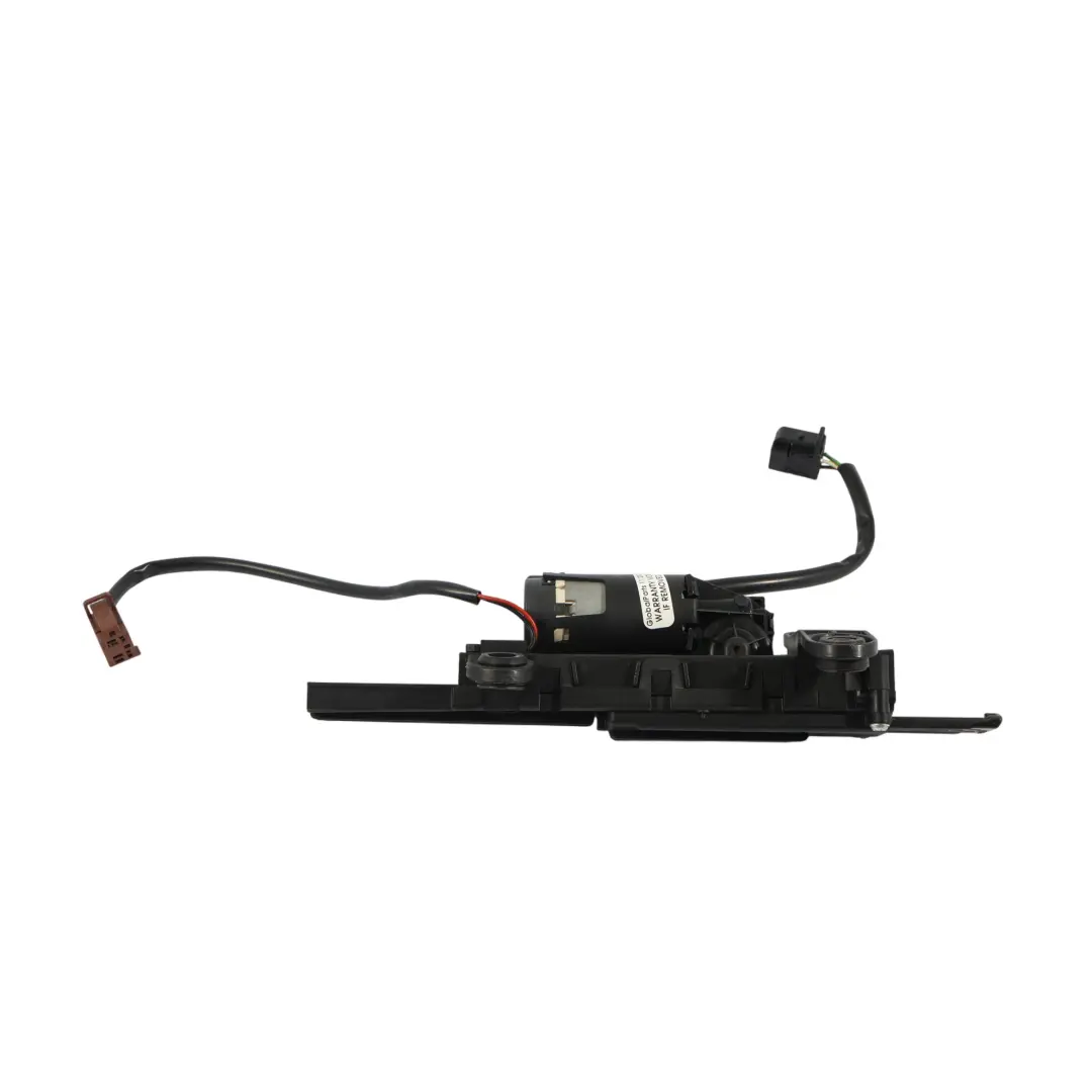 Seatbelt Handover Front Left N/S Seat Belt Hand Over Unit to BMW E92 with Part number 7149307 BMW E92 Seatbelt Handover Front Left N/S Seat Belt Hand Over Unit - SKU 7149307-1 - Part number 7149307