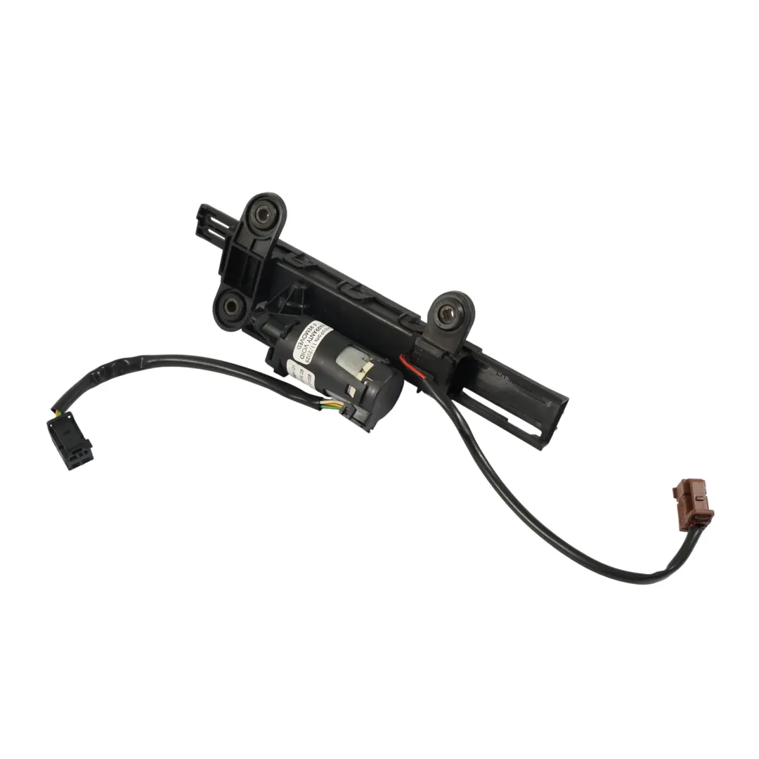 Unità Di Consegna Cintura Di Sicurezza Anteriore Sinistra per BMW E92 con numero di parte 7149307 BMW E92 Unità Di Consegna Cintura Di Sicurezza Anteriore Sinistra - SKU 7149307-1 - Numero di parte 7149307