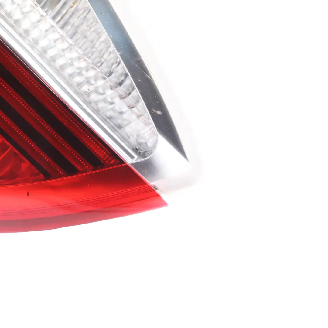 Luz MaleteroBMW E91 Touring Luz Trasera Izquierda En Tapa para con número de pieza 7160063 Luz MaleteroBMW E91 Touring Luz Trasera Izquierda En Tapa - SKU 7160063-1 - Número de pieza 7160063
