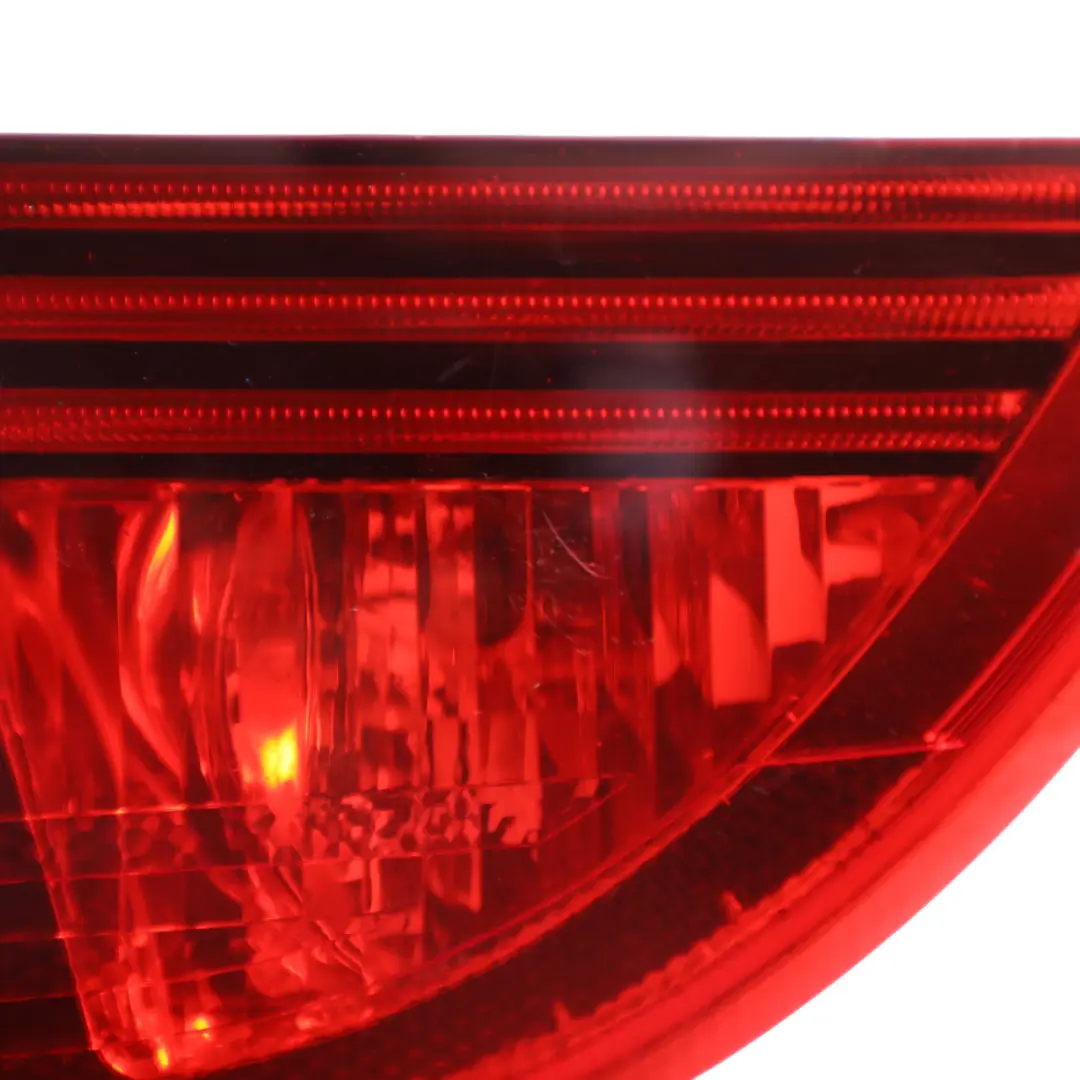 Lampa Klapy Tył Tylnej Lewa Bagażnika do BMW E91 o numerze 7160063 BMW E91 Lampa Klapy Tył Tylnej Lewa Bagażnika - SKU 7160063-1 - Numer Części 7160063