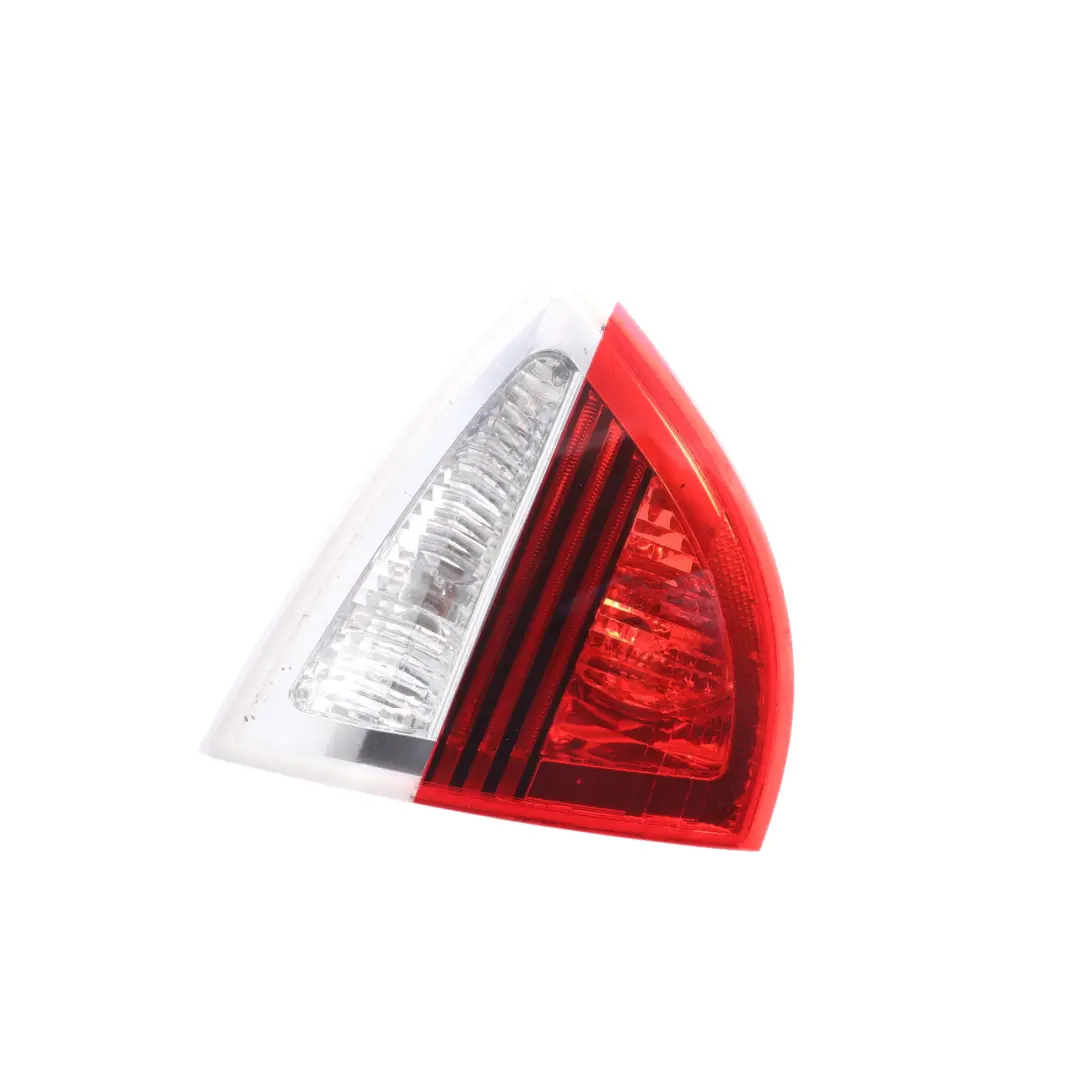 Luz MaleteroBMW E91 Touring Luz Trasera Izquierda En Tapa para con número de pieza 7160063 Luz MaleteroBMW E91 Touring Luz Trasera Izquierda En Tapa - SKU 7160063-1 - Número de pieza 7160063