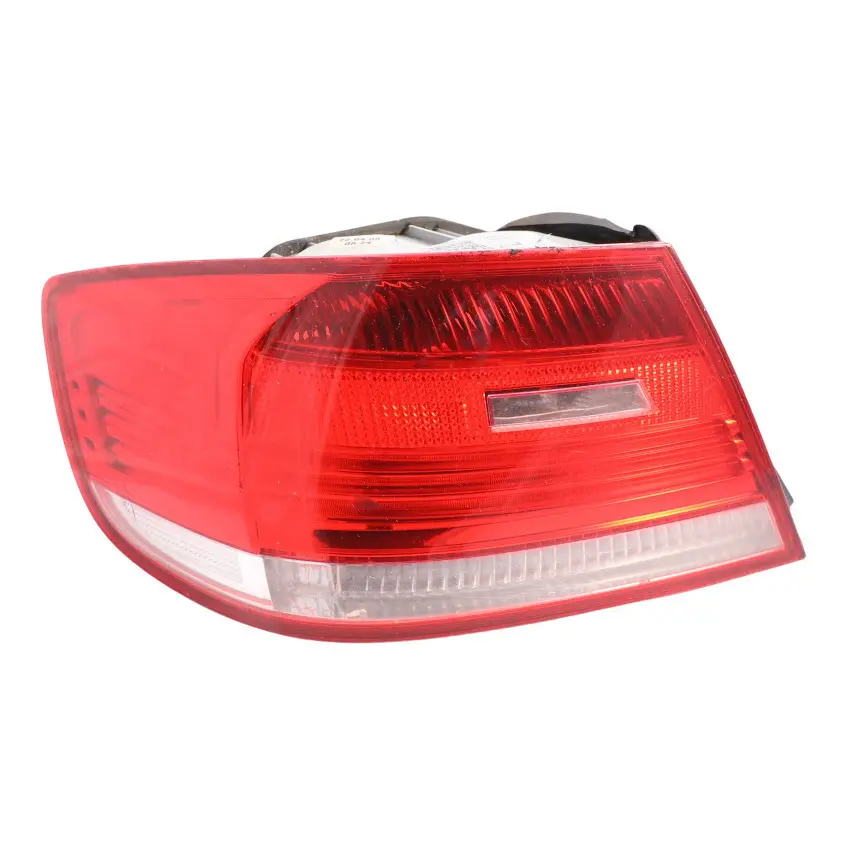 Rear Lamp BMW E92 Coupe Light In The Side Panel Left N/S 7174403