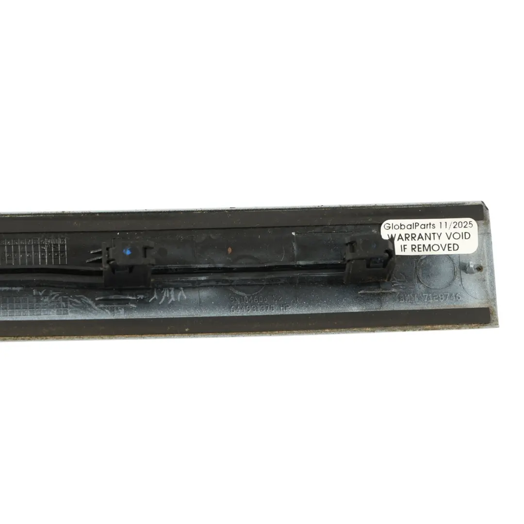 Right Top Molding Roof Hinge Cover O/S Alpinweiss 3 - 300 to BMW E93 F33 F83 LCI with Part number 7184048 BMW E93 F33 F83 LCI Right Top Molding Roof Hinge Cover O/S Alpinweiss 3 - 300 - SKU 7184048-AW1 - Part number 7184048