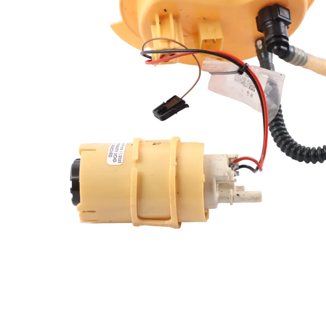 Pump Sender Tank Level Sensor Unit Diesel Engine to BMW F01 Fuel with Part number 7188563 BMW F01 Fuel Pump Sender Tank Level Sensor Unit Diesel Engine - SKU 7188563-1 - Part number 7188563